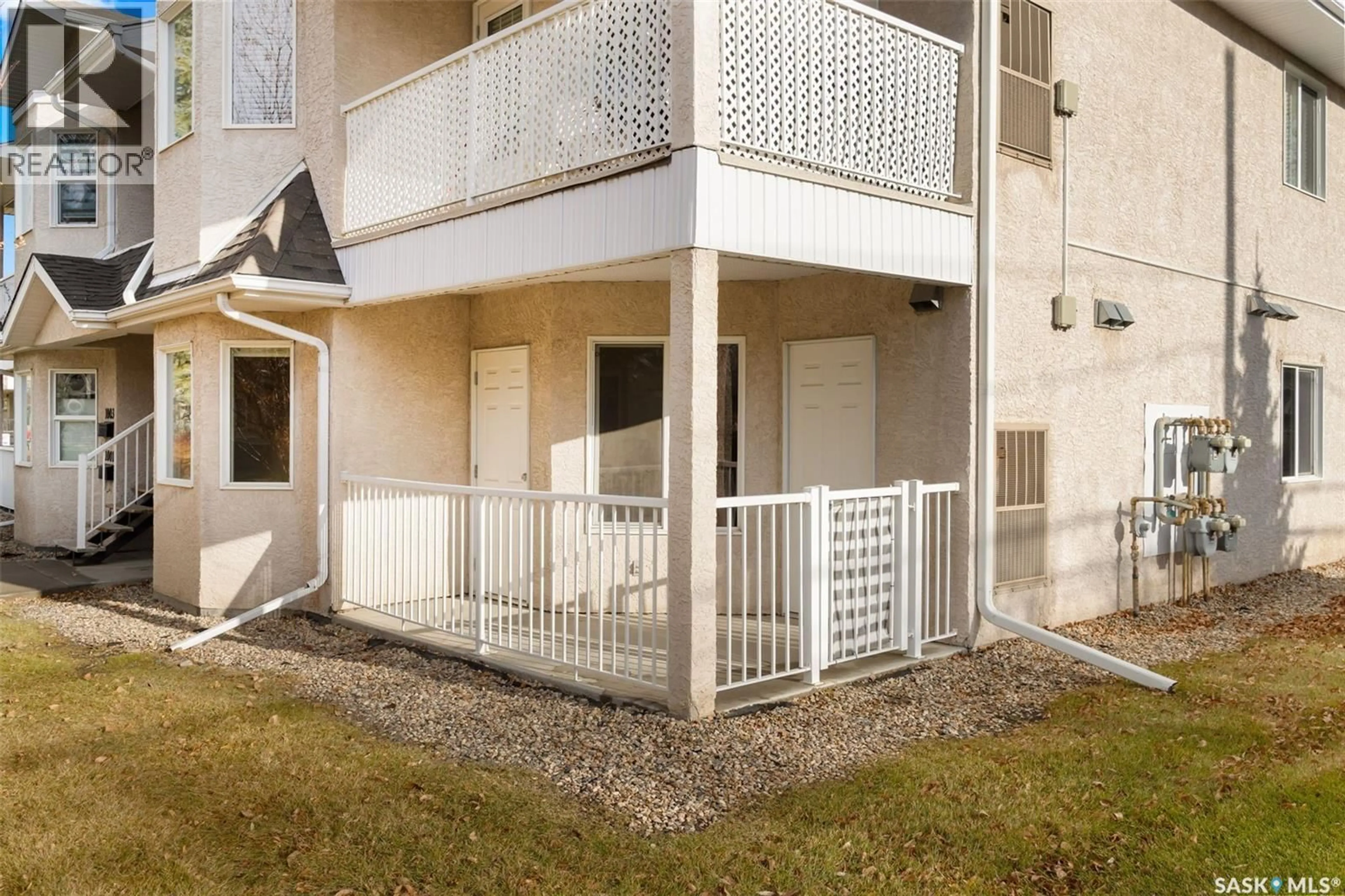 Patio, unknown for 1005 BIRCHWOOD PLACE, Regina Saskatchewan S4S7L1