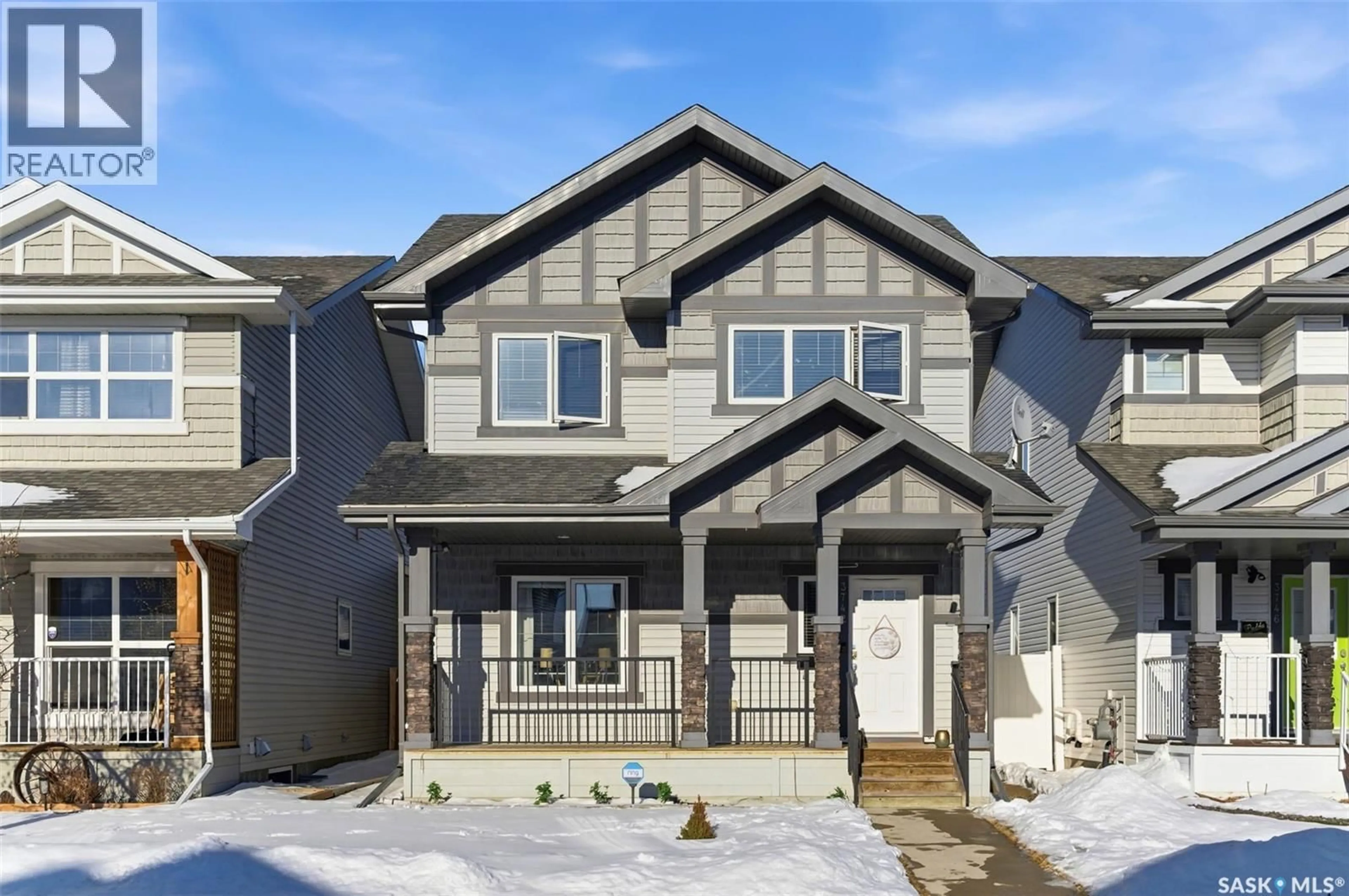 Home with vinyl exterior material, street for 3742 GREEN MOSS LANE, Regina Saskatchewan S4V1P7