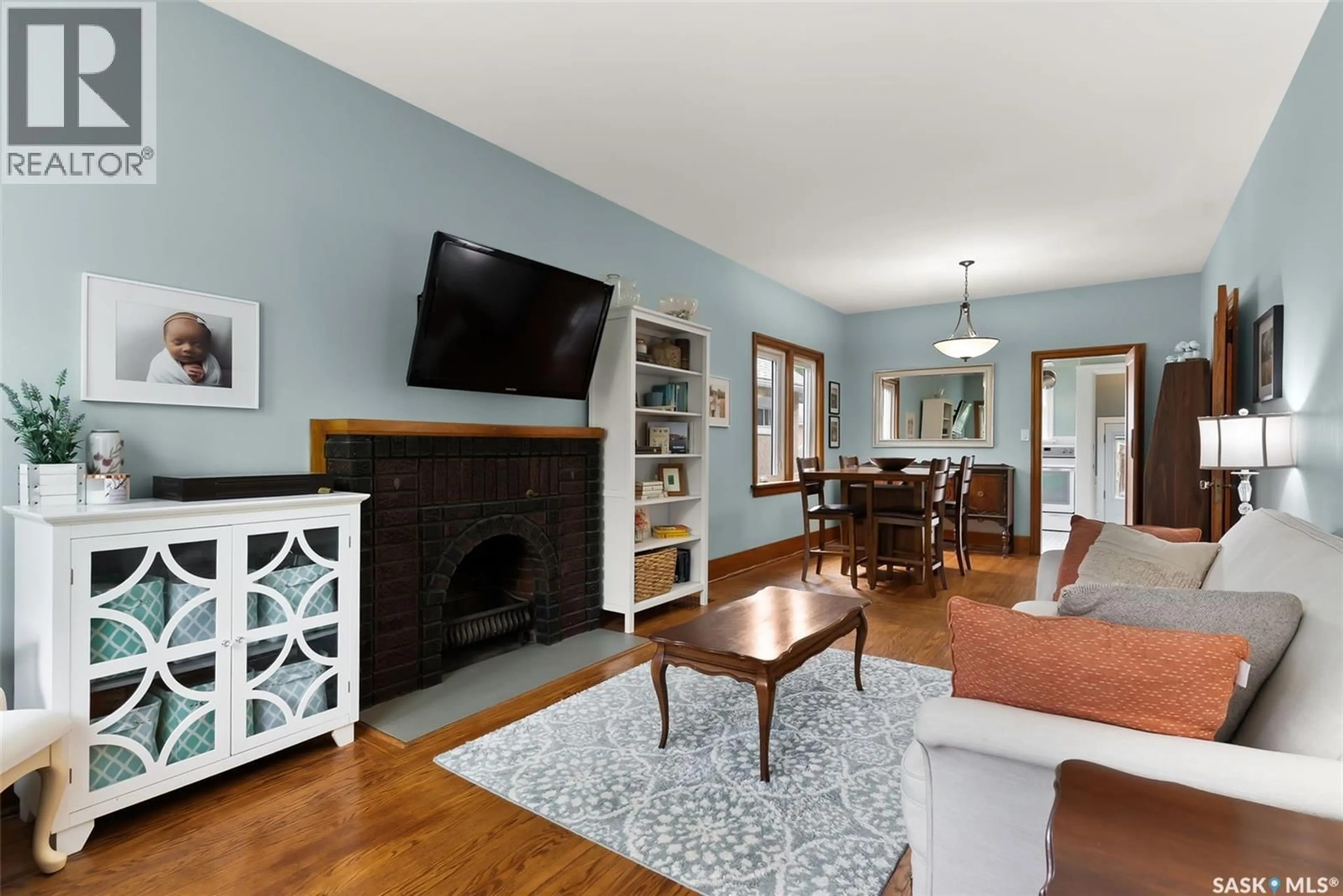 Living room with furniture, unknown for 3139 RETALLACK STREET, Regina Saskatchewan S4S1T5