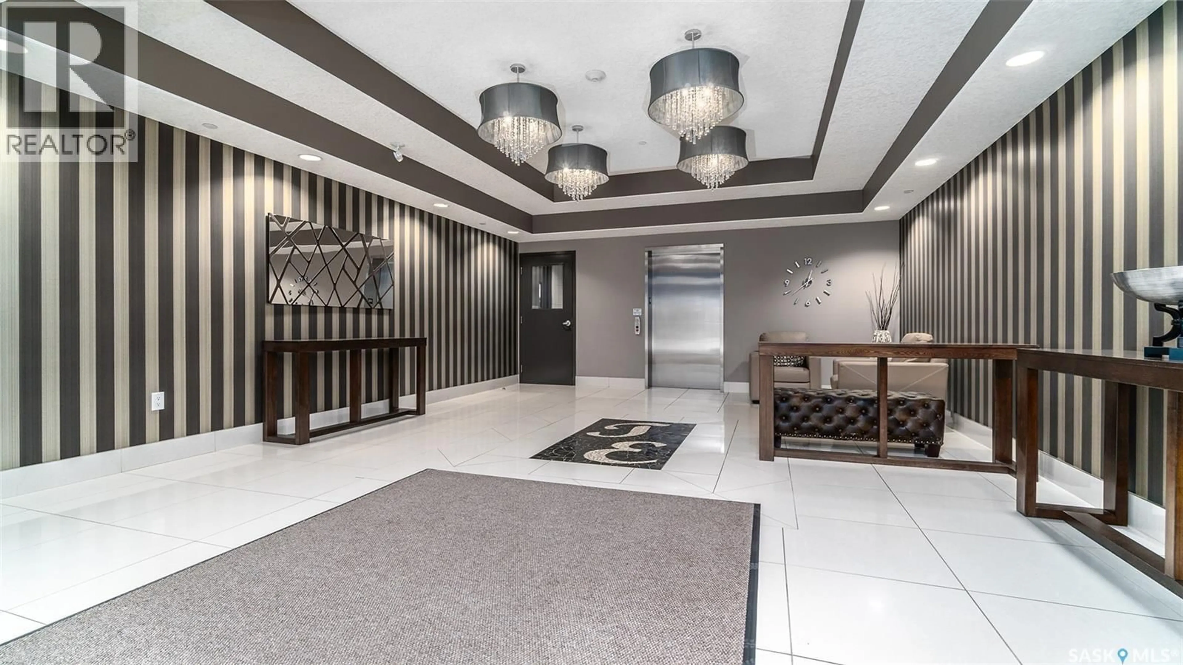 Lobby for 308 - 205 FAIRFORD STREET, Moose Jaw Saskatchewan S6H0E1