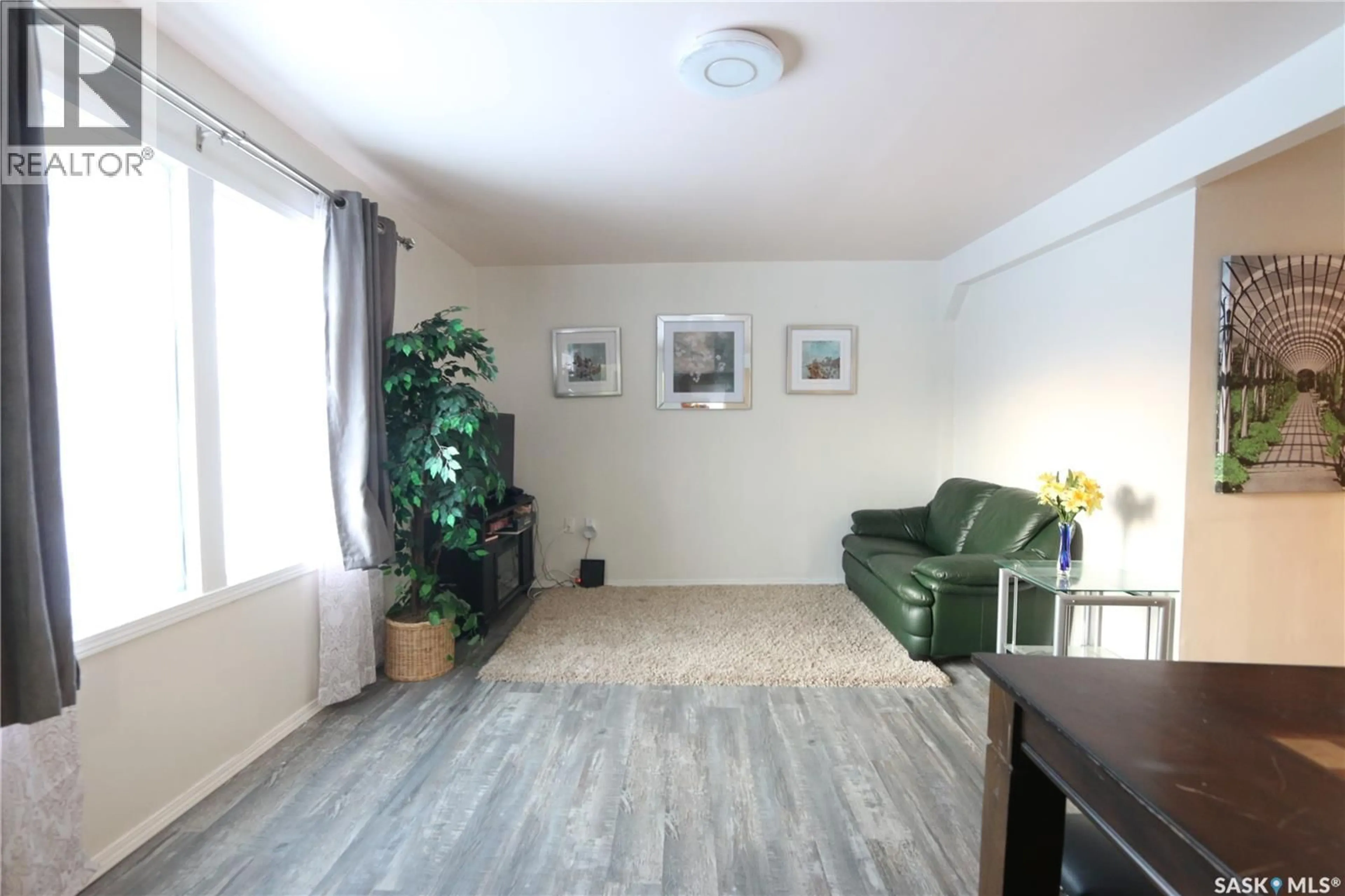 A pic of a room for 1209 WASCANA STREET, Regina Saskatchewan S4T4J2