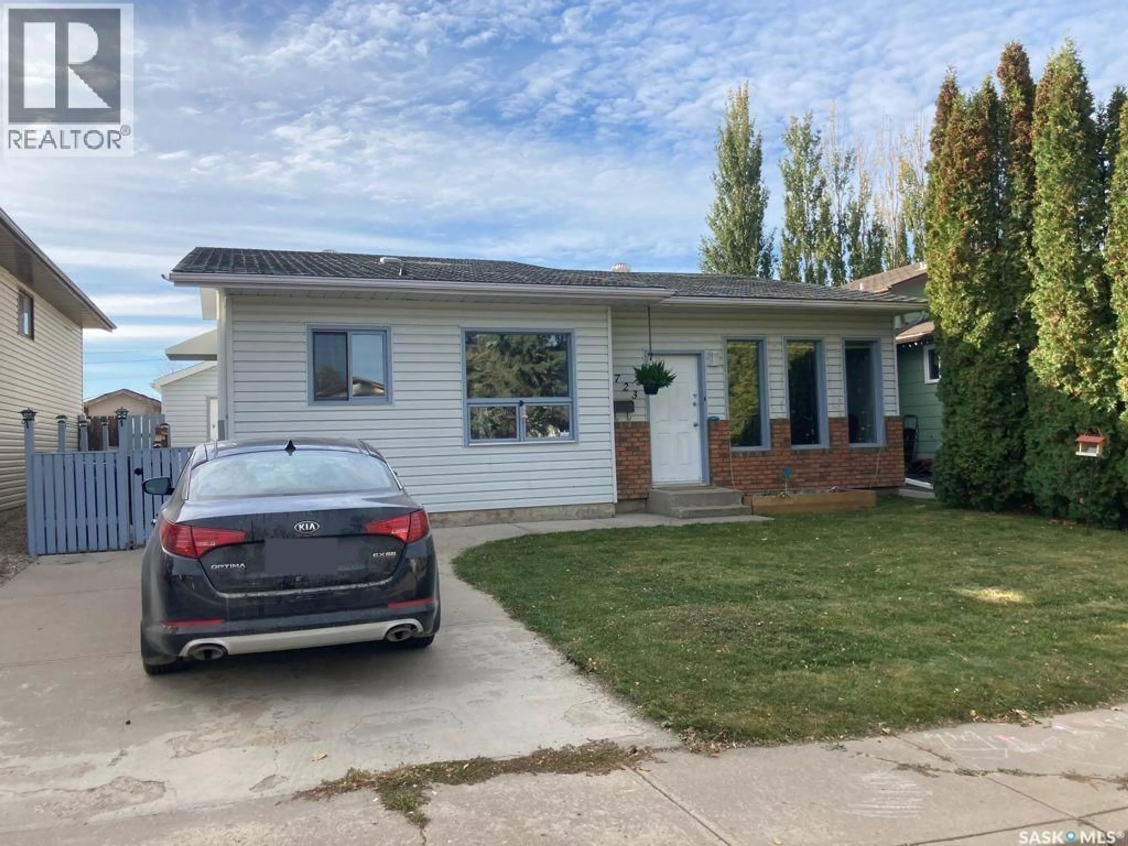 Home with vinyl exterior material, street for 1723 ALLBRIGHT CRESCENT, Prince Albert Saskatchewan S6V7C6