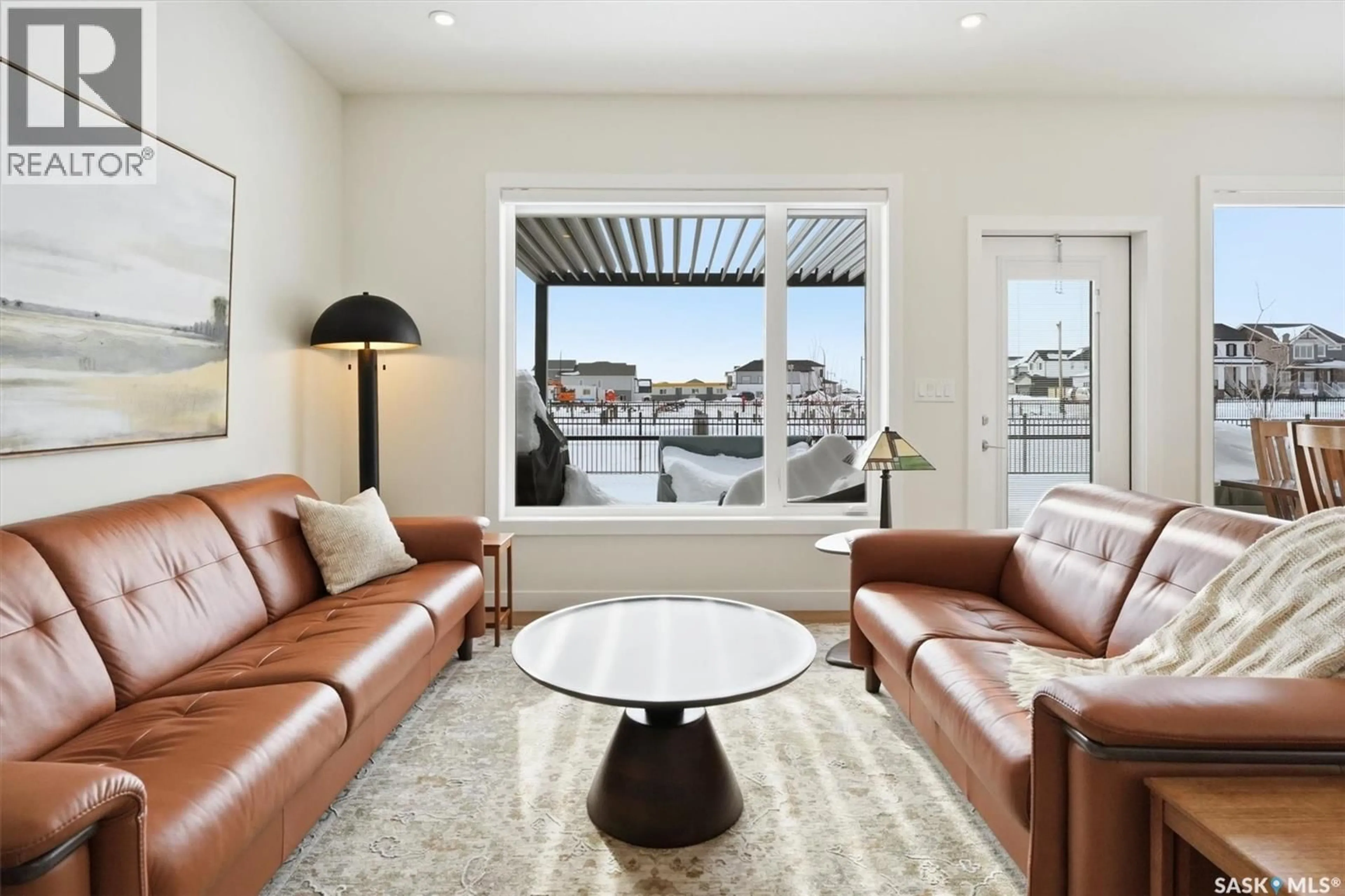 Living room with furniture, unknown for 515 - 6 DELAINEY ROAD, Saskatoon Saskatchewan S7V1V5