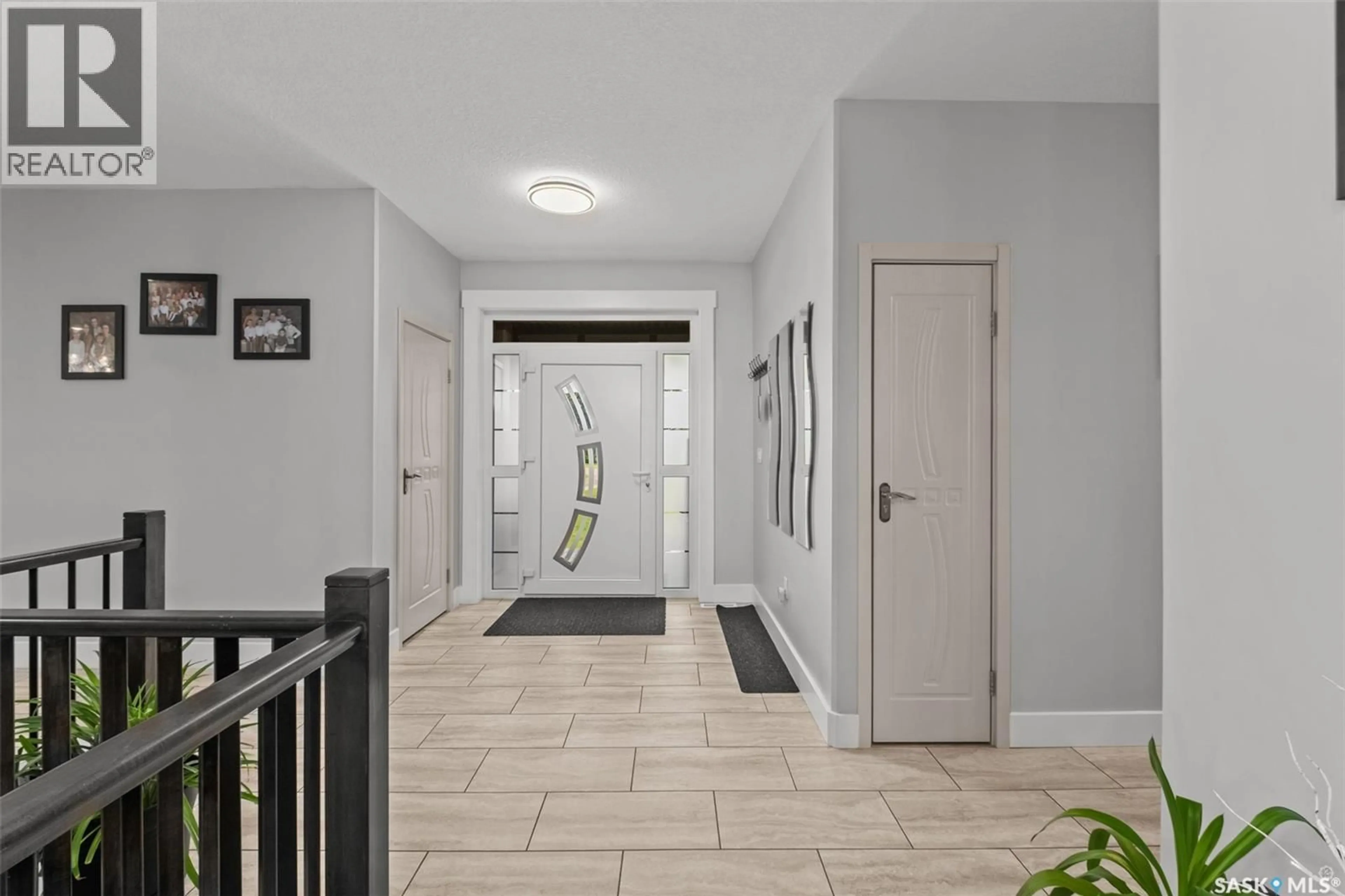 Indoor entryway for Acreage - TOWER ROAD, Prince Albert Rm No. 461 Saskatchewan S6V5P9