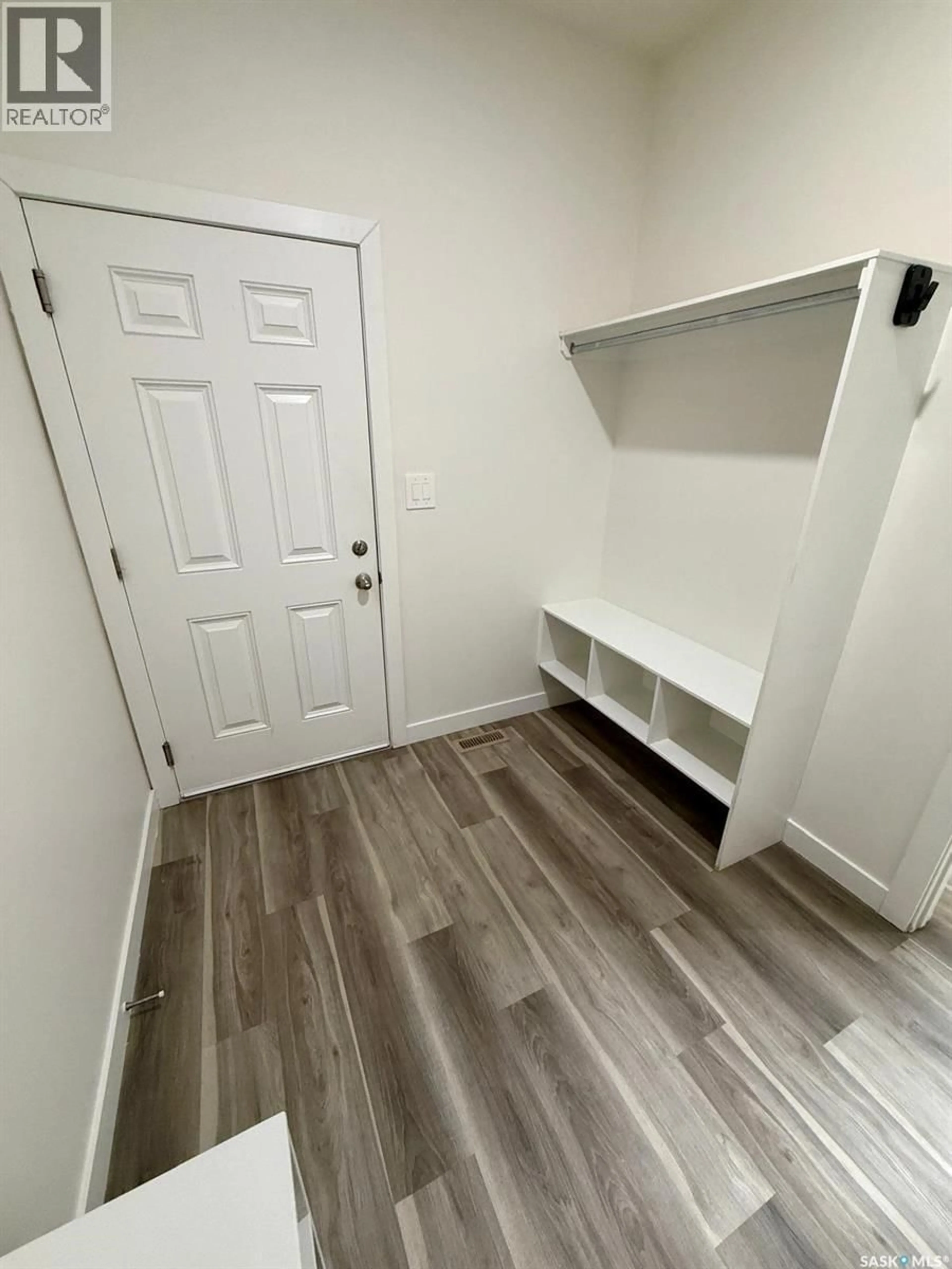 Unknown for 2978 GREEN BROOK ROAD, Regina Saskatchewan S4V3Z6