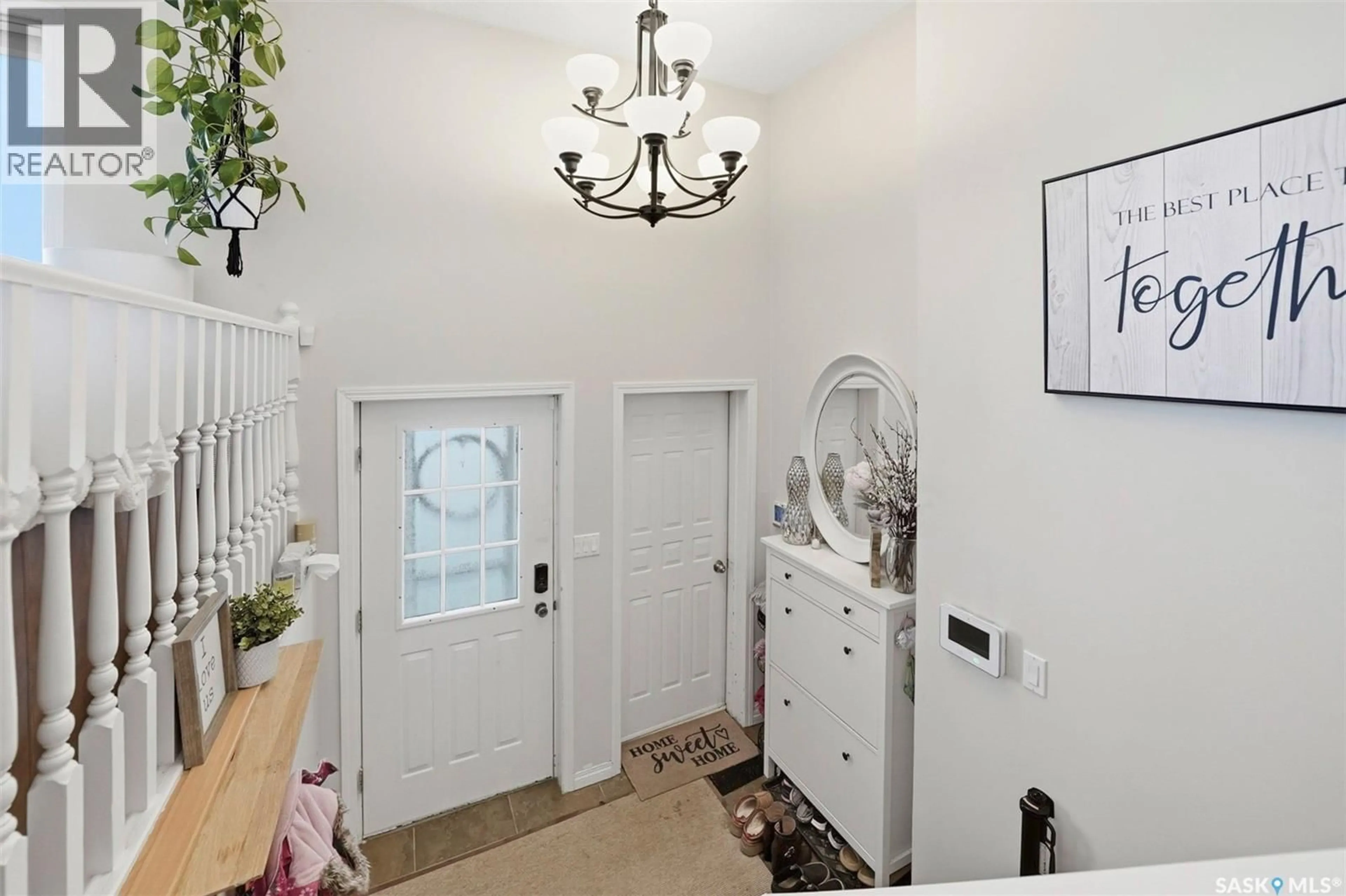 Indoor entryway for 107 PERREAULT CRESCENT, Saskatoon Saskatchewan S7K6A9