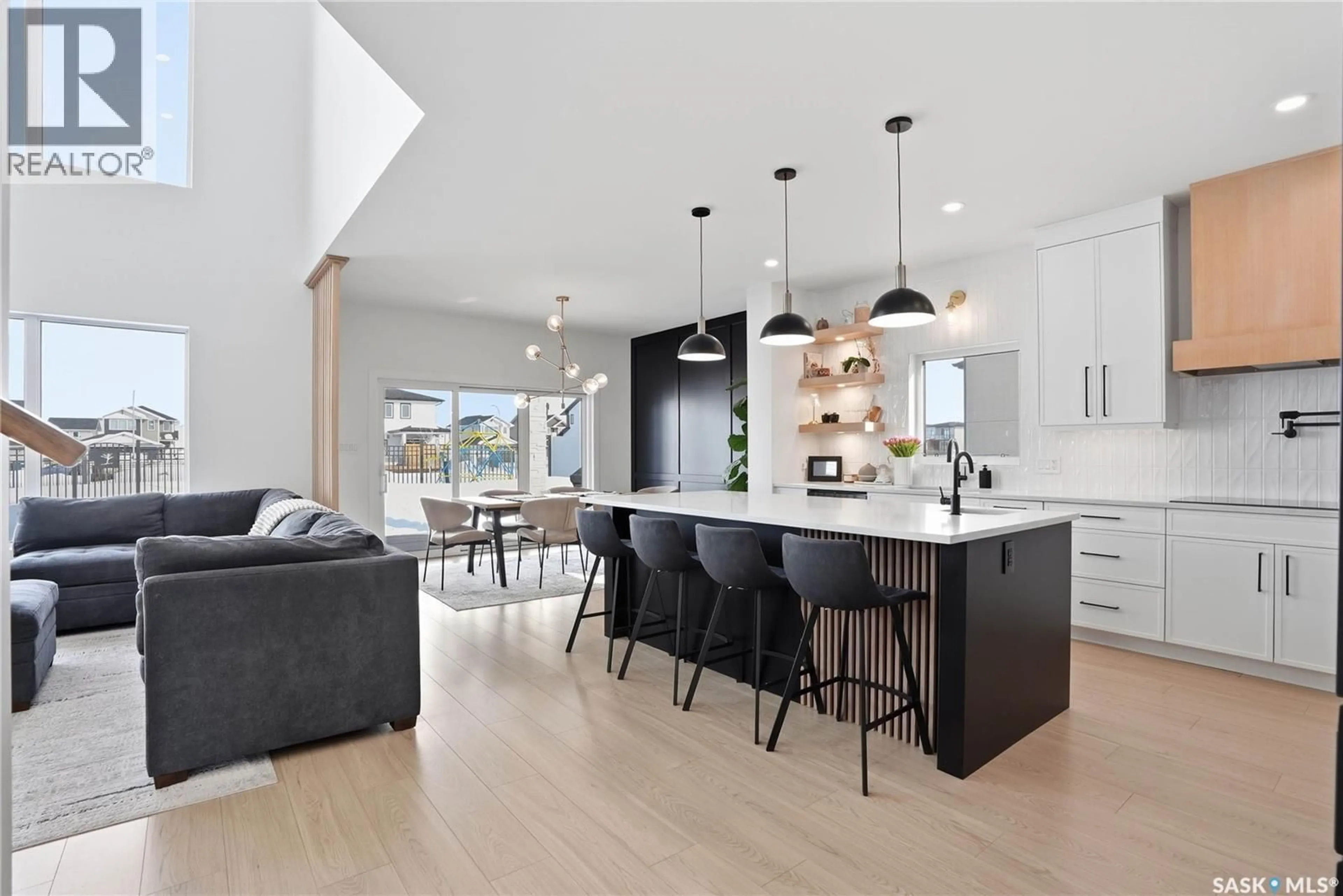 Open concept kitchen, unknown for 139 WOOLF BEND, Saskatoon Saskatchewan S7W1E6