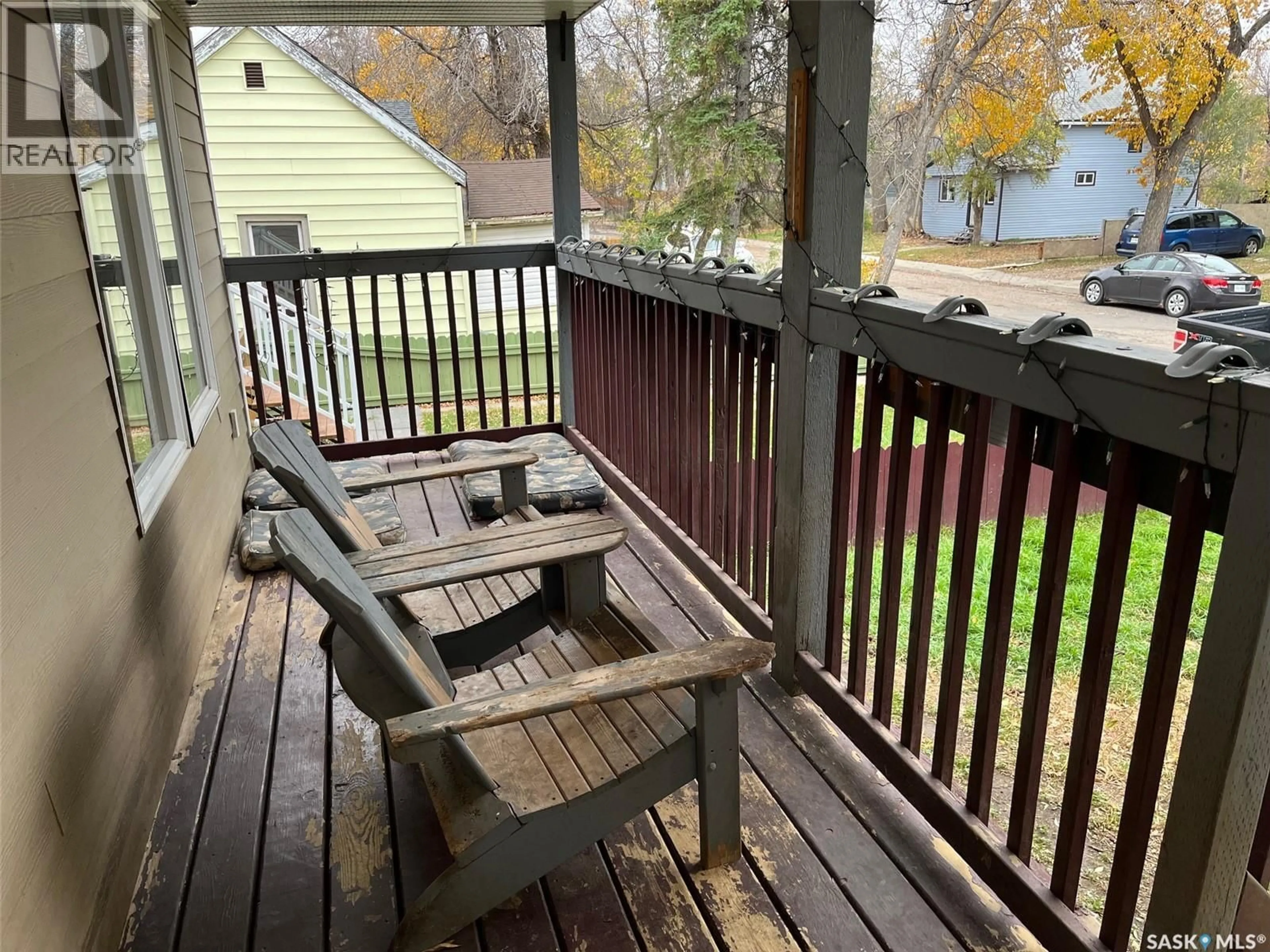 Patio, water/lake/river/ocean view for 1019 RAE STREET, Regina Saskatchewan S4T2B7