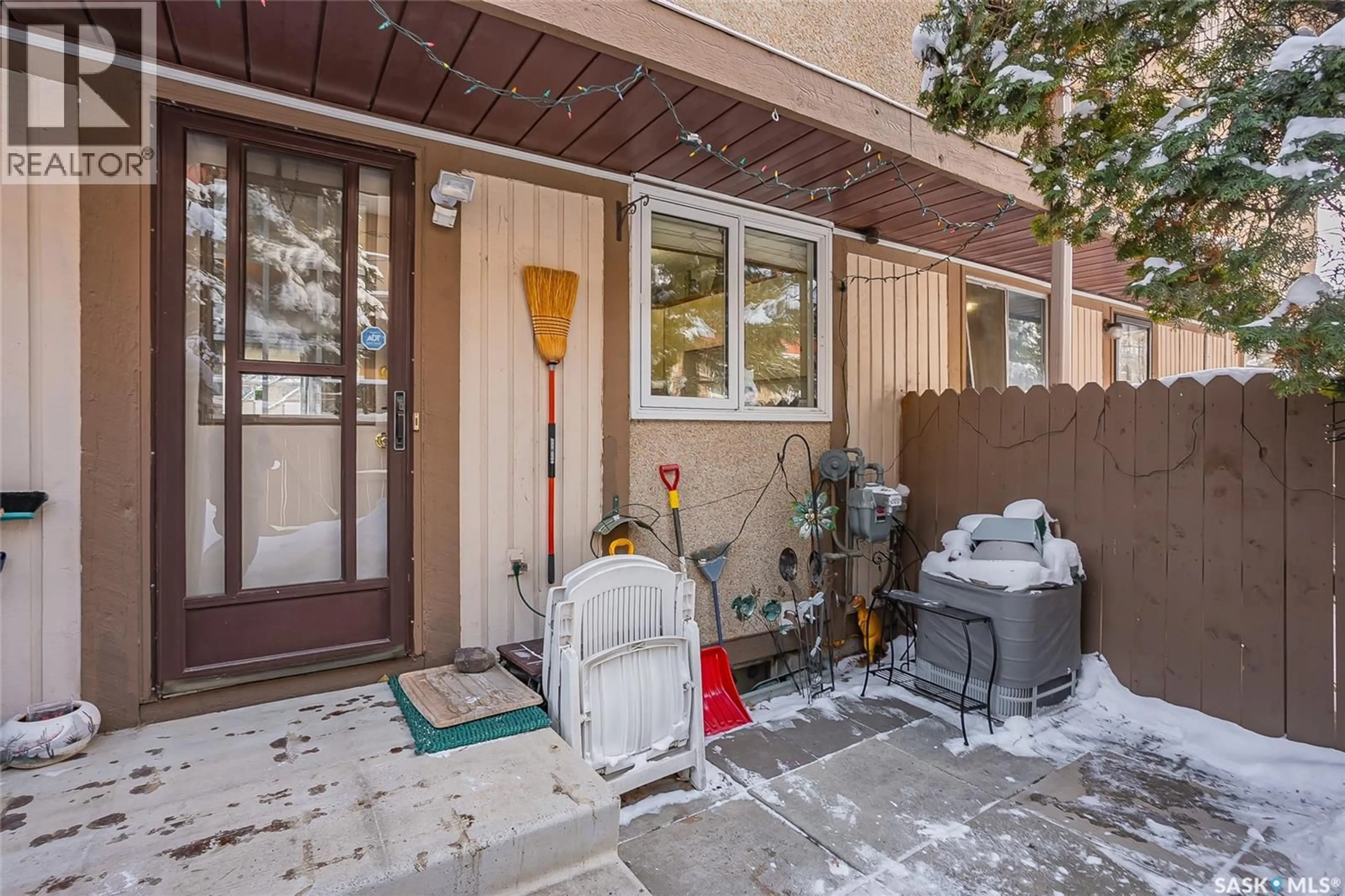 Patio, street for 13 - 1128 MCKERCHER DRIVE, Saskatoon Saskatchewan S7H4Y7