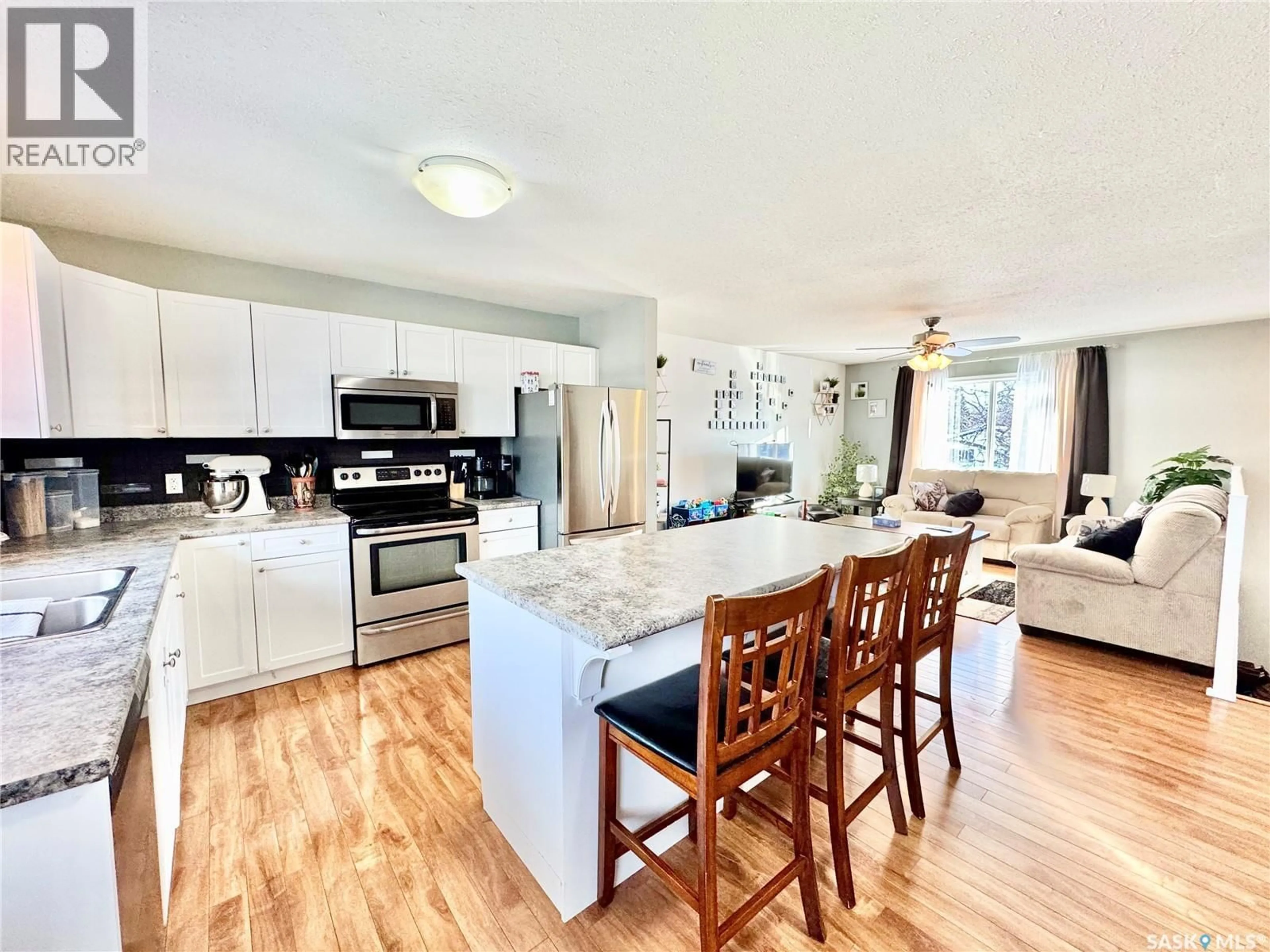Open concept kitchen, unknown for 1400 1ST STREET, Prince Albert Saskatchewan S6V0E5