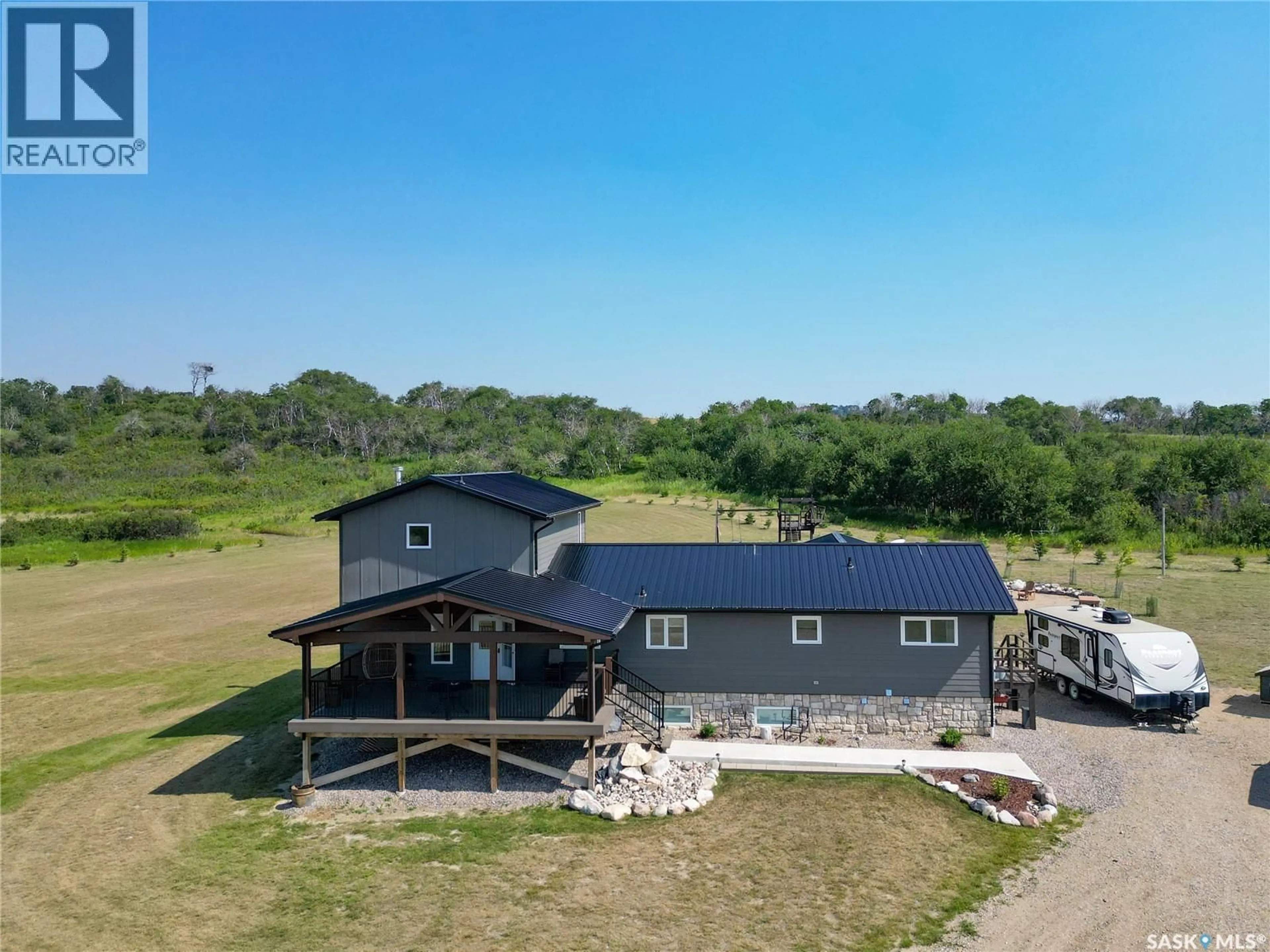 A pic from outside/outdoor area/front of a property/back of a property/a pic from drone, building for TOP OF THE HILL QUARTER, Last Mountain Valley RM No. 250 Saskatchewan S0G4V0
