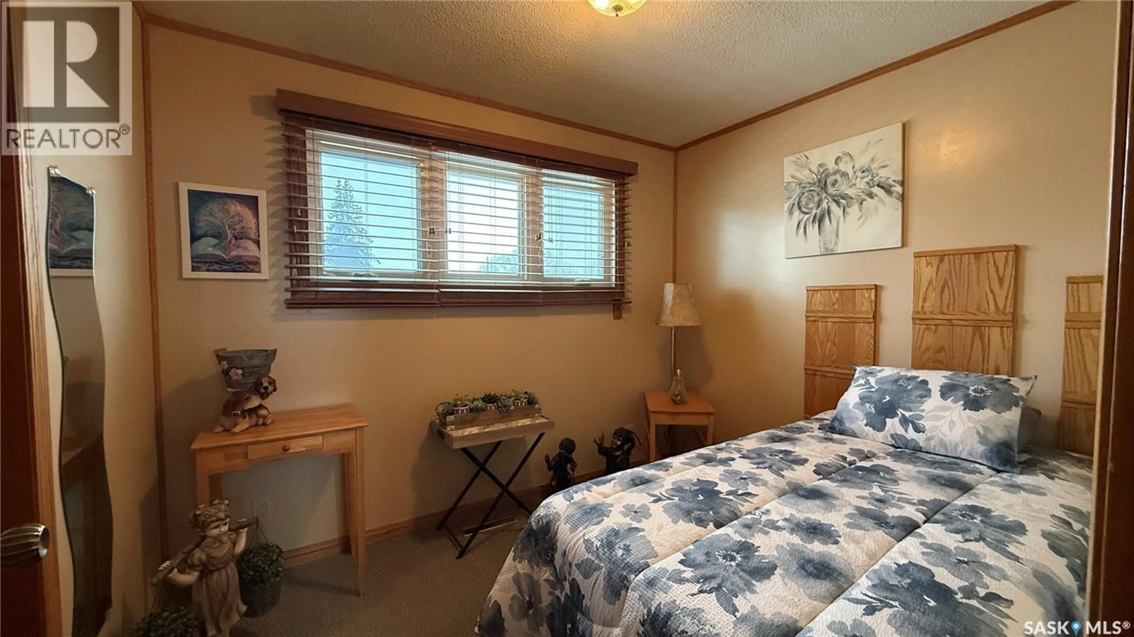 A pic of a room for 1742 105TH STREET, North Battleford Saskatchewan S9A1V1
