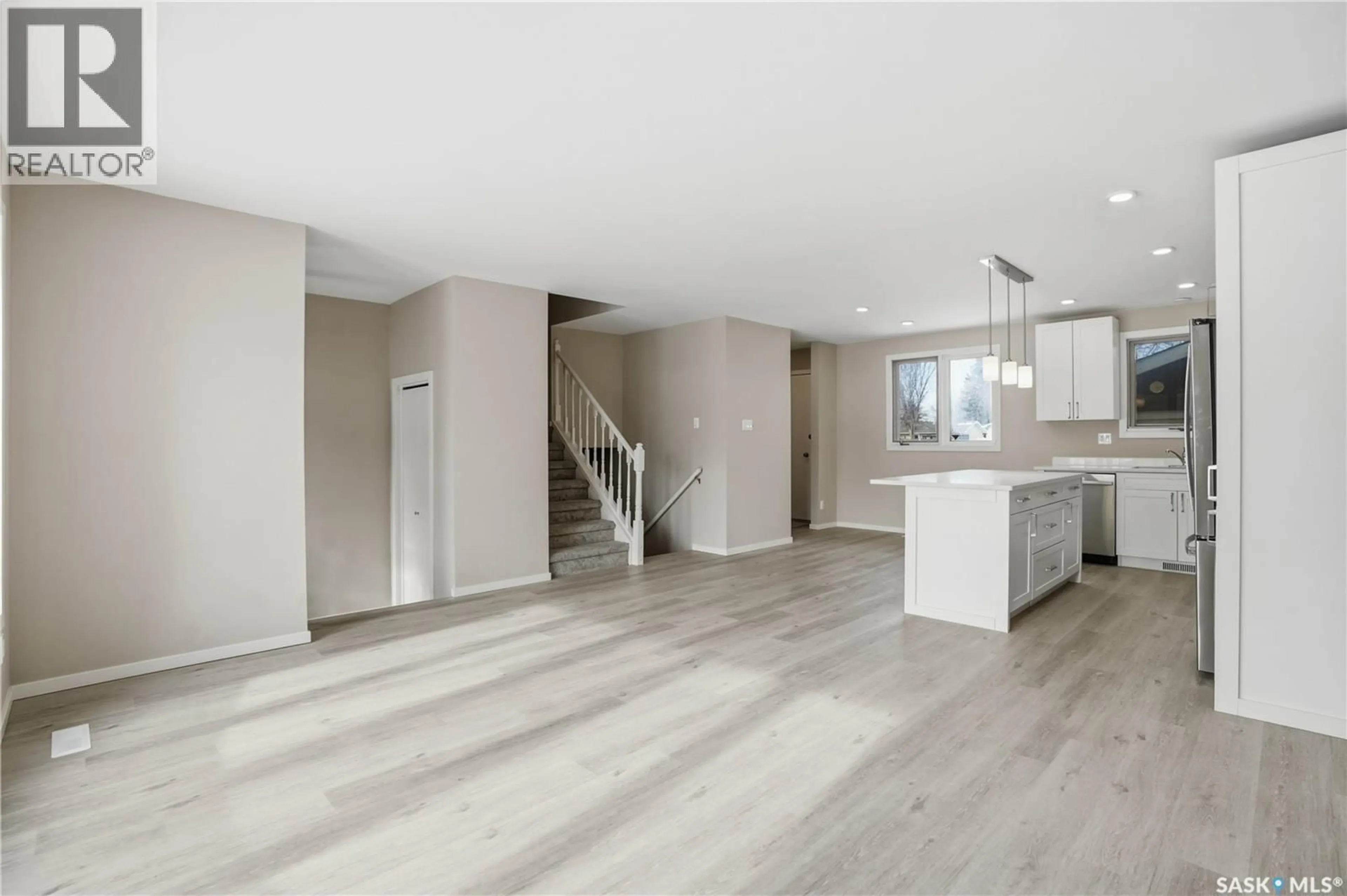 Open concept kitchen, unknown for 42 AITKEN CRESCENT, Regina Saskatchewan S4R5W7