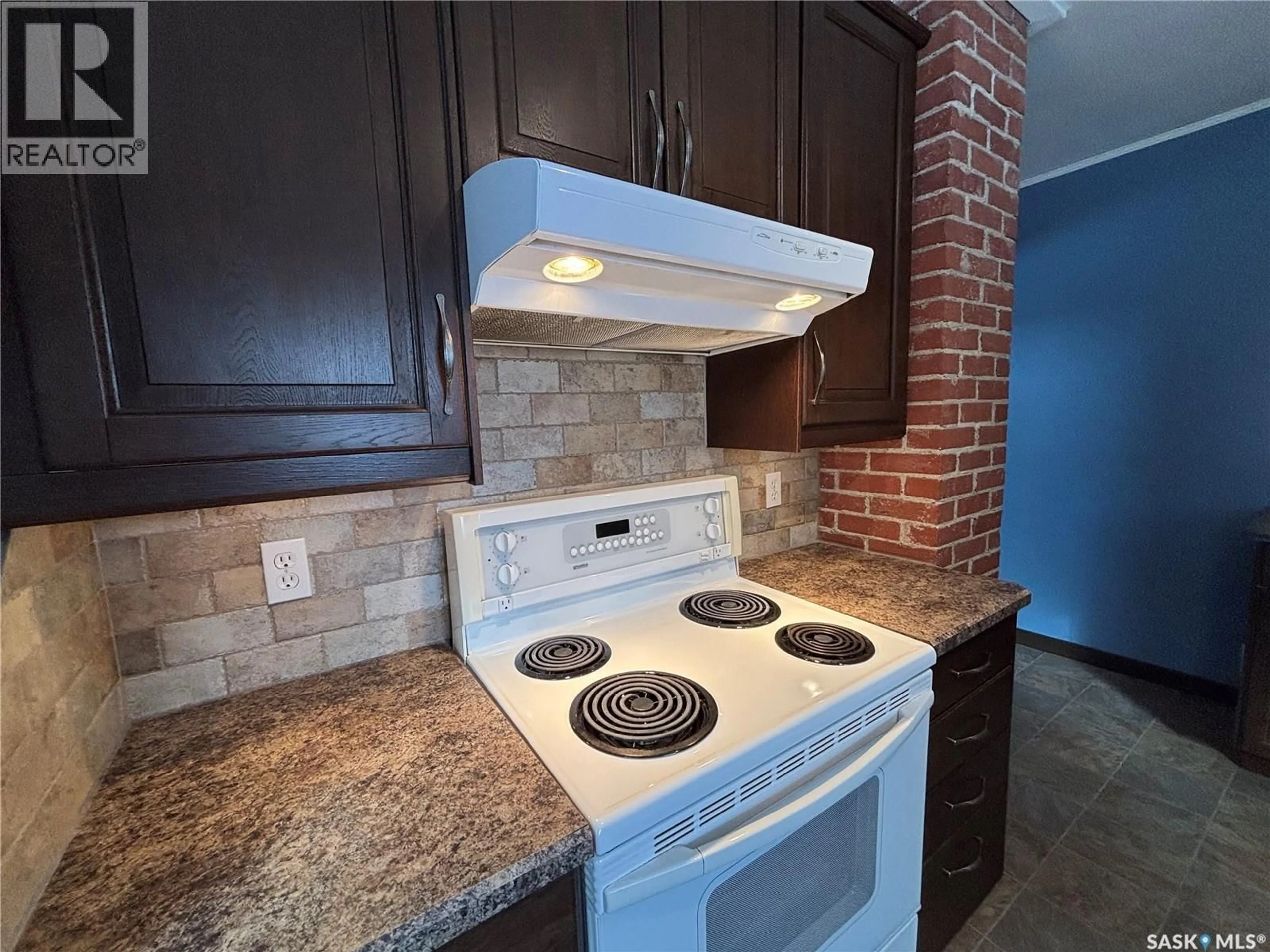 Standard kitchen, ceramic/tile floor for 47 JAMES AVENUE, Yorkton Saskatchewan S3N2C3