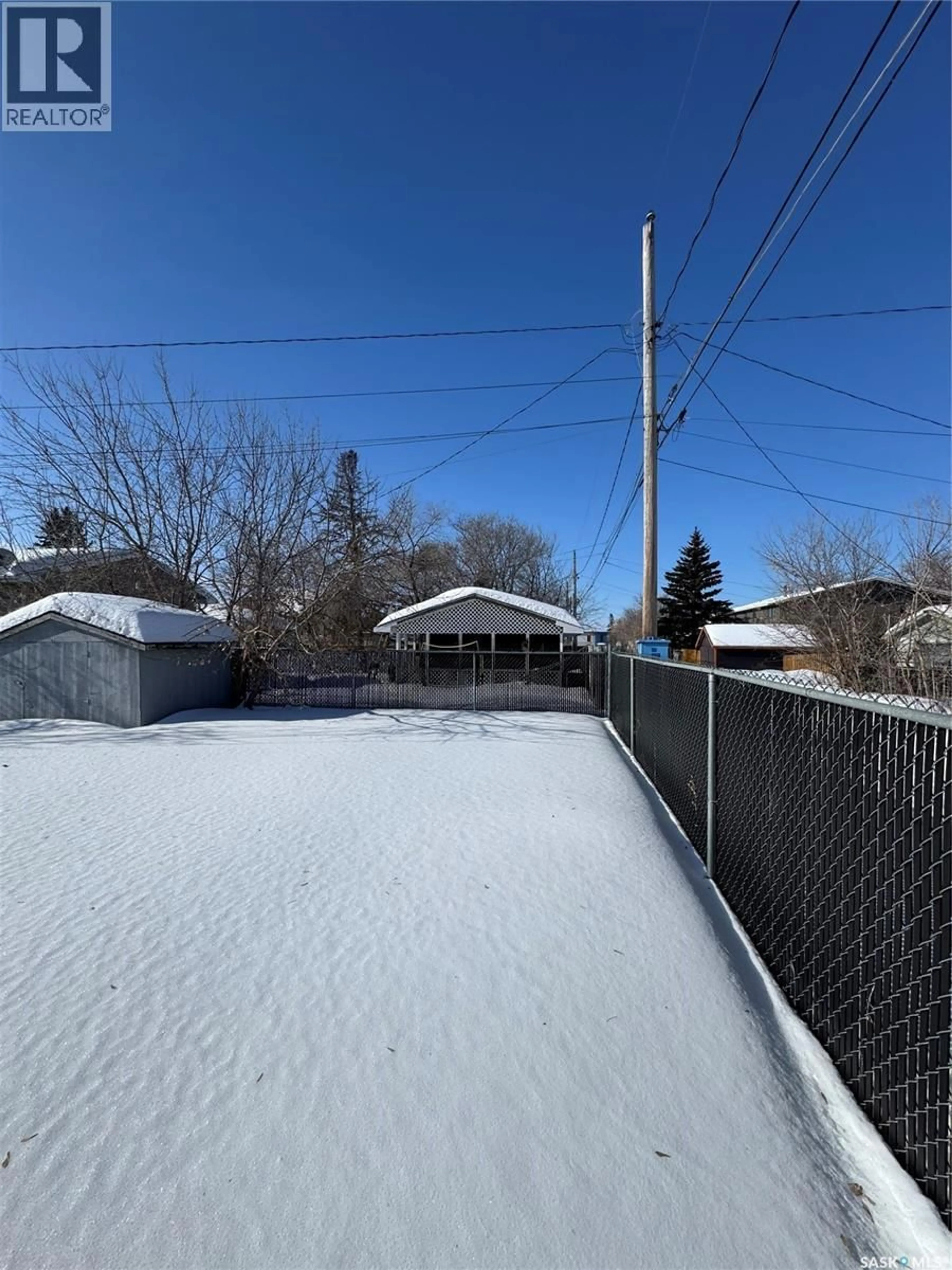 A pic from outside/outdoor area/front of a property/back of a property/a pic from drone, street for 552 6TH STREET, Prince Albert Saskatchewan S6V0N4