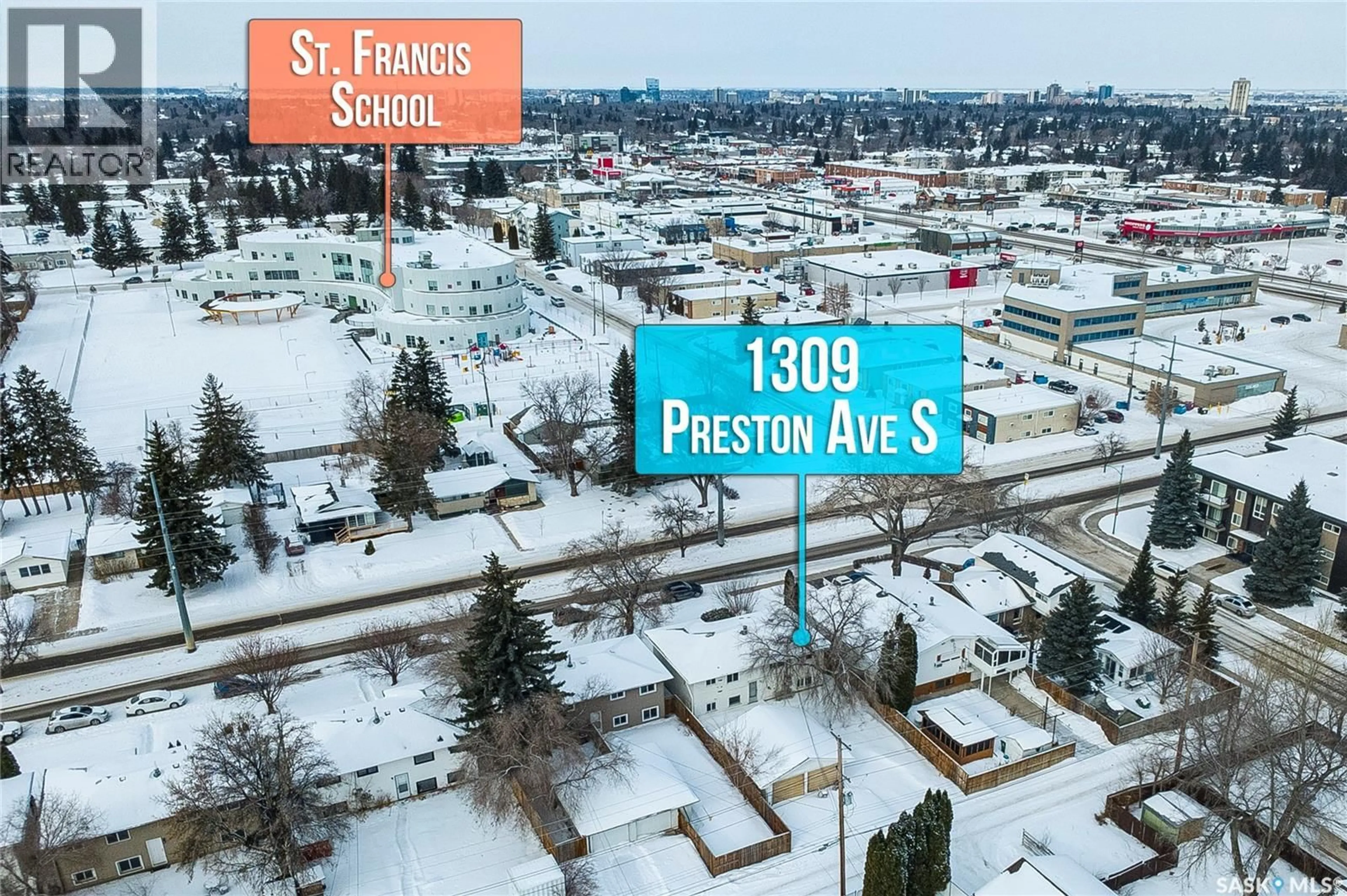 A pic from outside/outdoor area/front of a property/back of a property/a pic from drone, street for 1309 PRESTON AVENUE, Saskatoon Saskatchewan S7H2V5