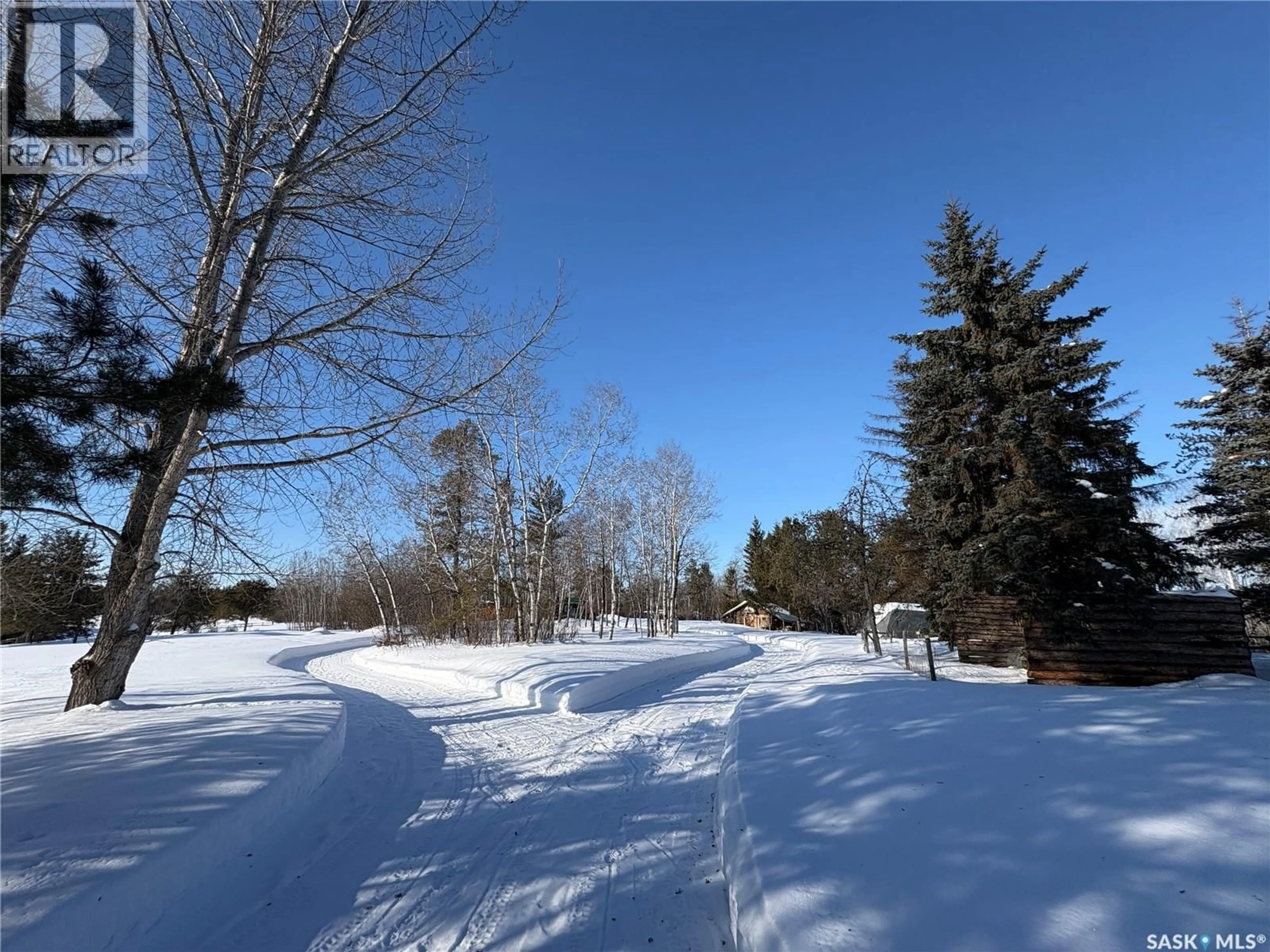 Patio, forest/trees view for WALKER ROAD, Buckland Rm No. 491 Saskatchewan S6V5R3