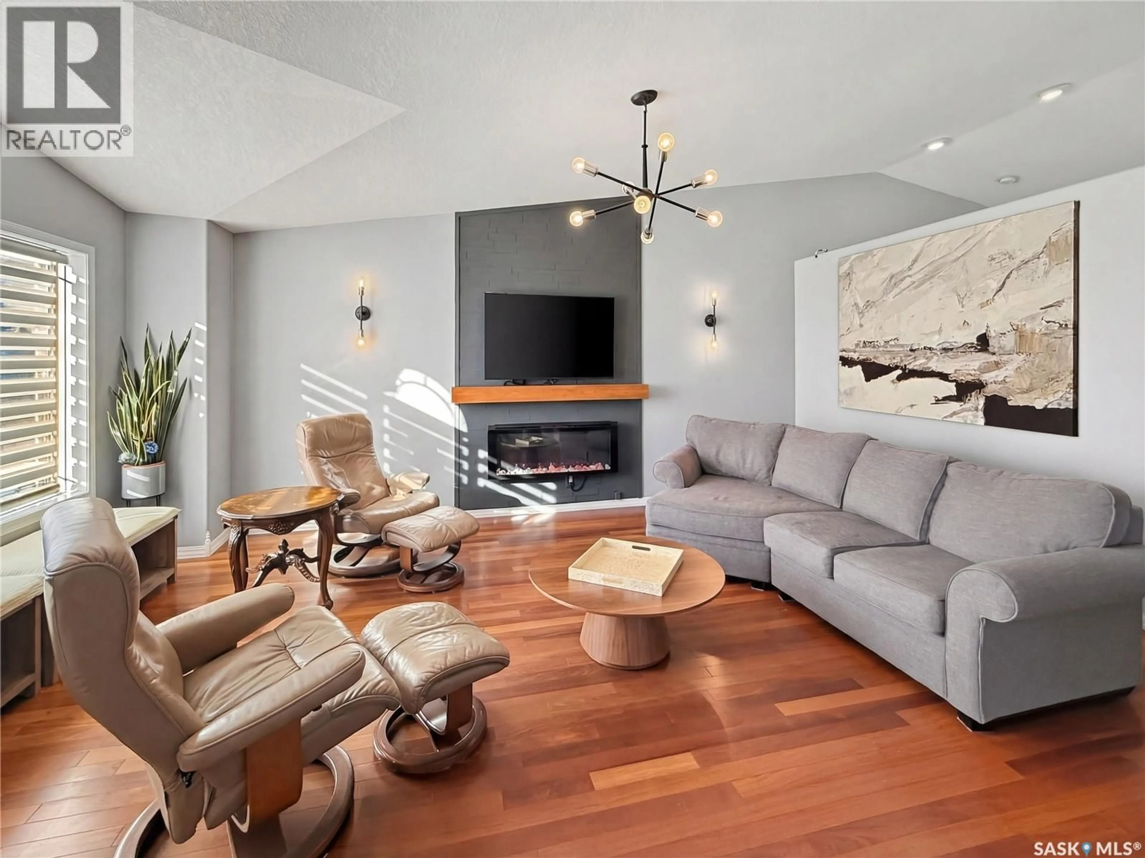 Living room with furniture, unknown for 529 PALLISER DRIVE, Swift Current Saskatchewan S9H5C6