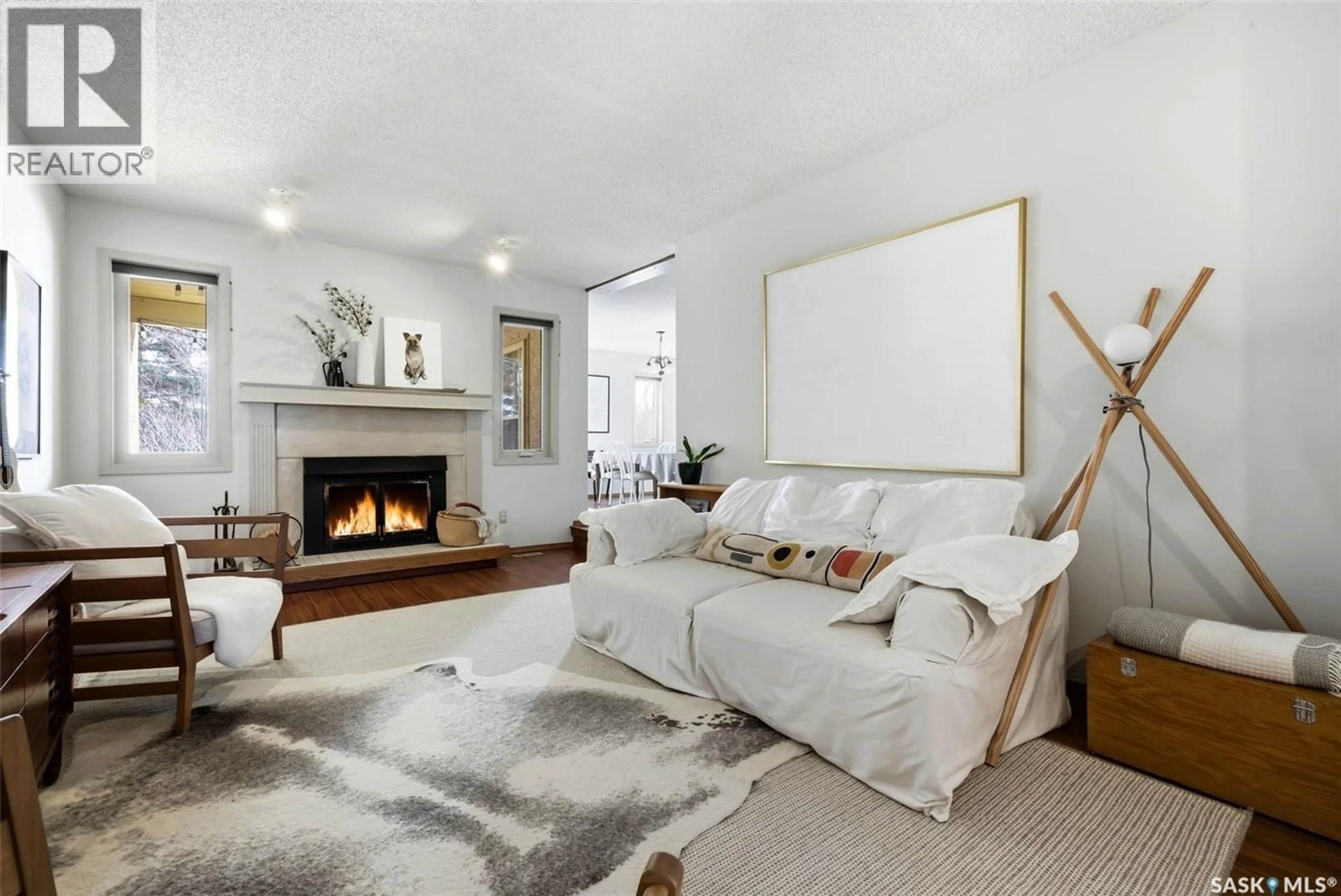 Living room with furniture, unknown for 2643 LACOMBE CRESCENT, Regina Saskatchewan S4V1T4