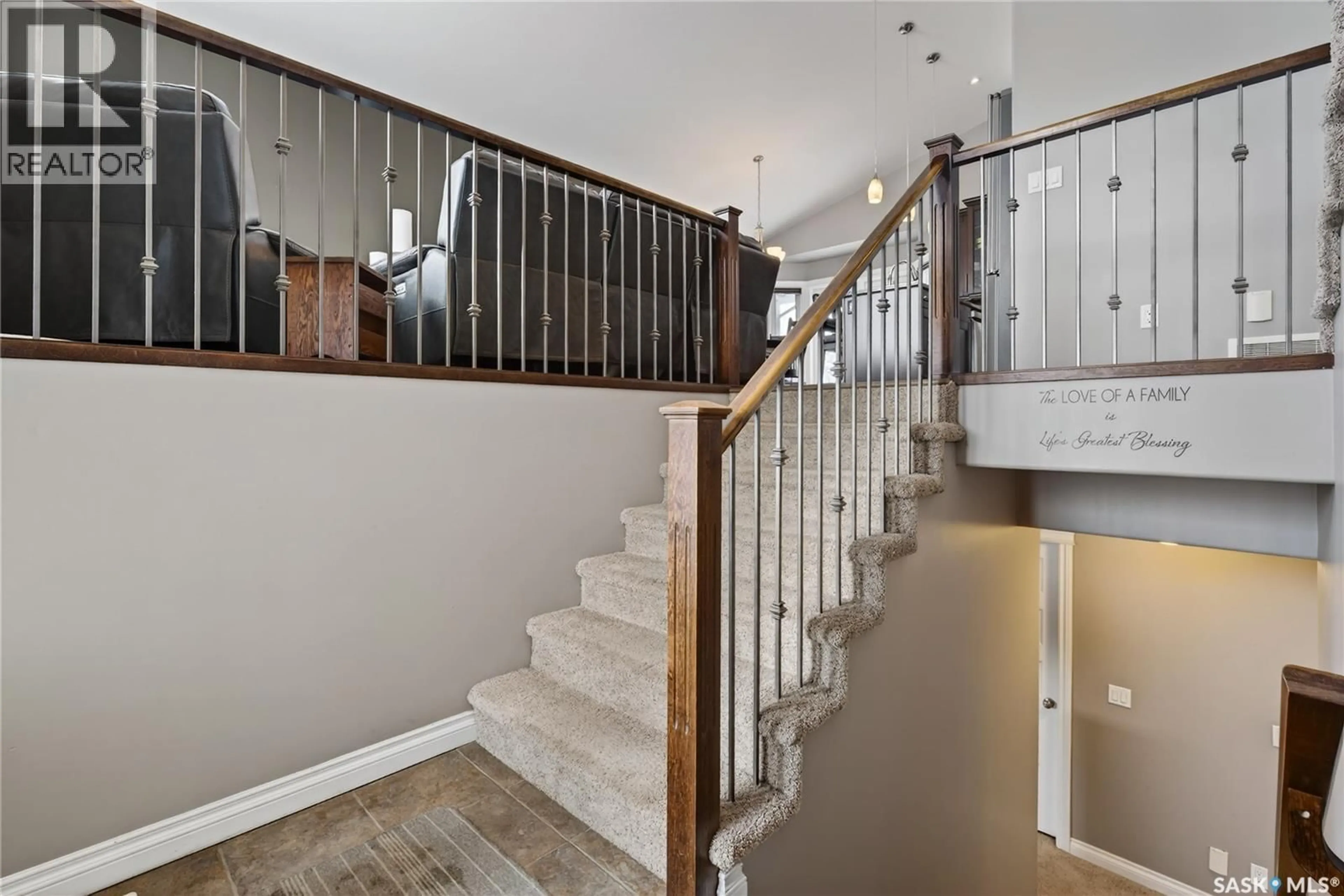 Unknown for 606 HARGREAVES LANE, Saskatoon Saskatchewan S7R0H7