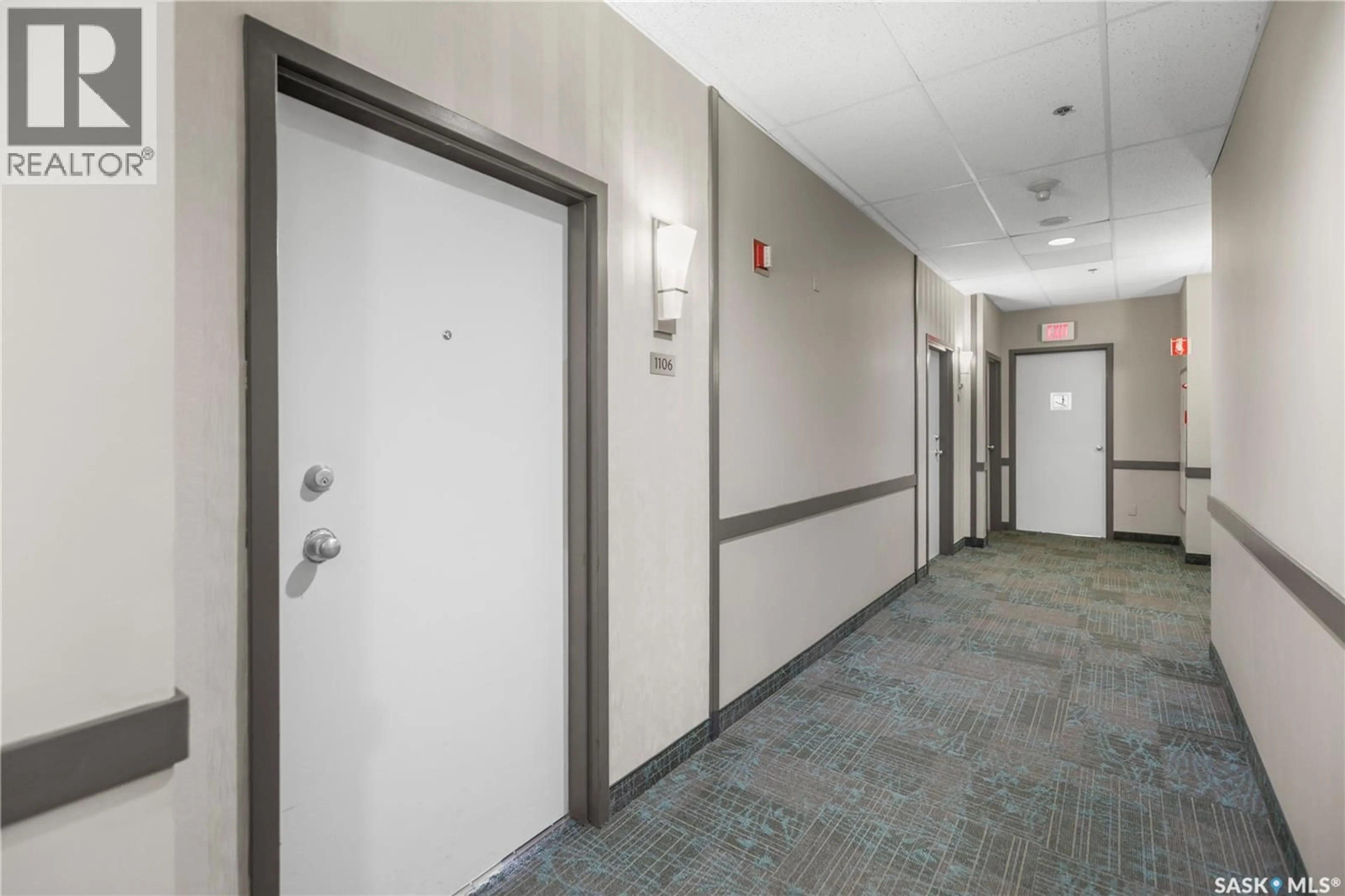 Indoor foyer for 1867 - 1106 HAMILTON STREET, Regina Saskatchewan S4P2C2