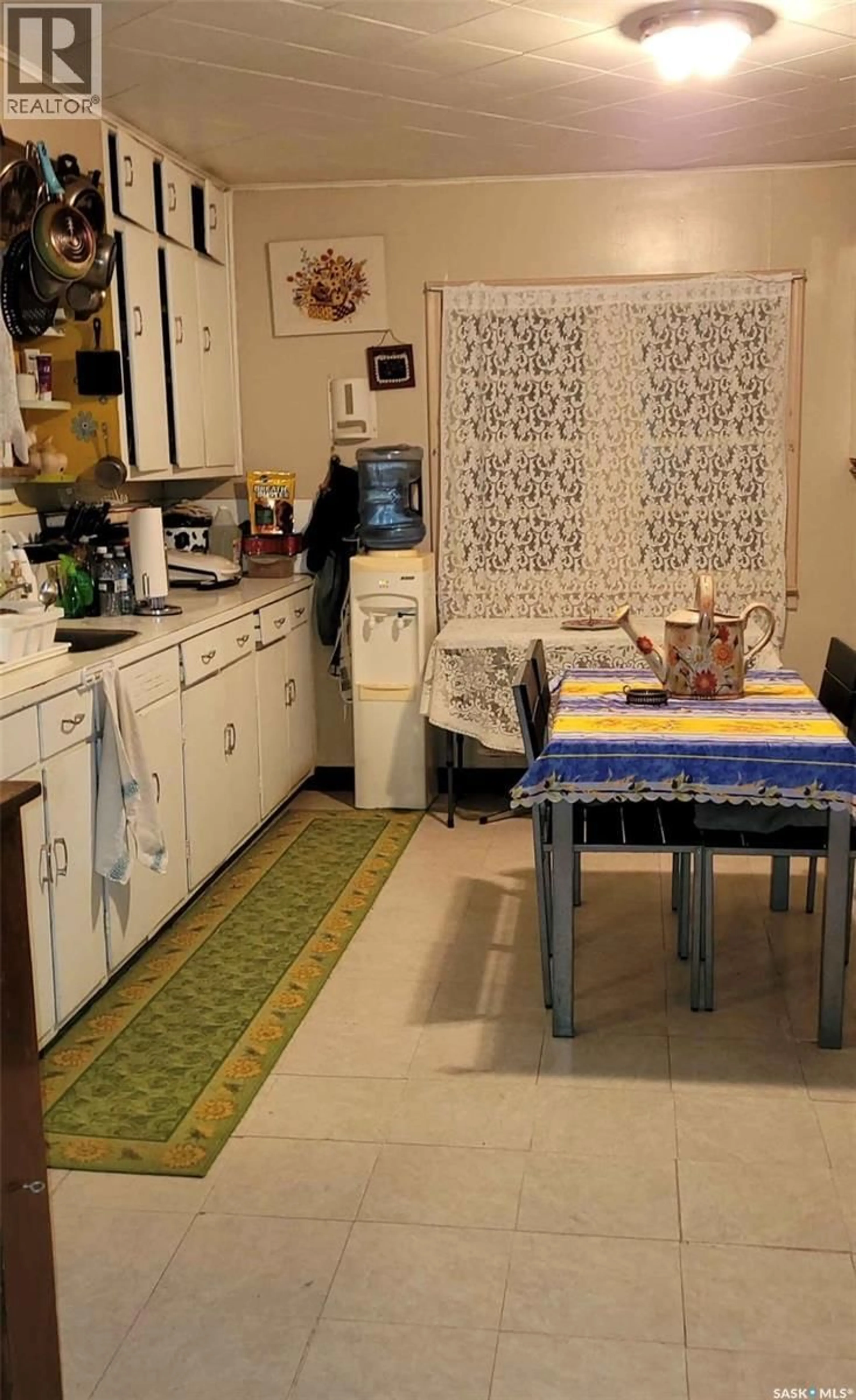 Standard kitchen, floor is not visible for 154 TAYLOR STREET, Kamsack Saskatchewan S0A1S0