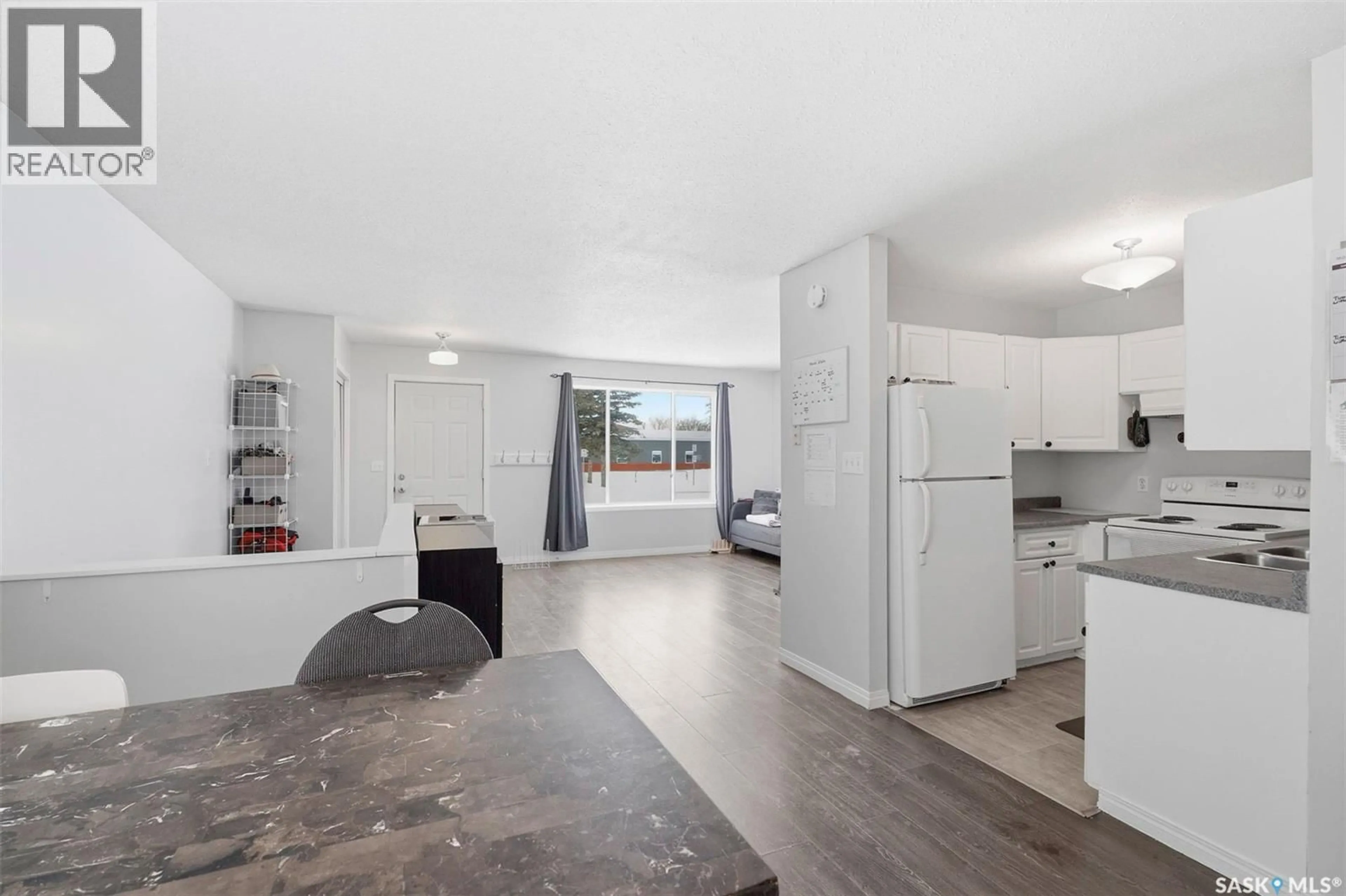 A pic of a room for 215A - 215B 3RD STREET, Dalmeny Saskatchewan S0K1A0