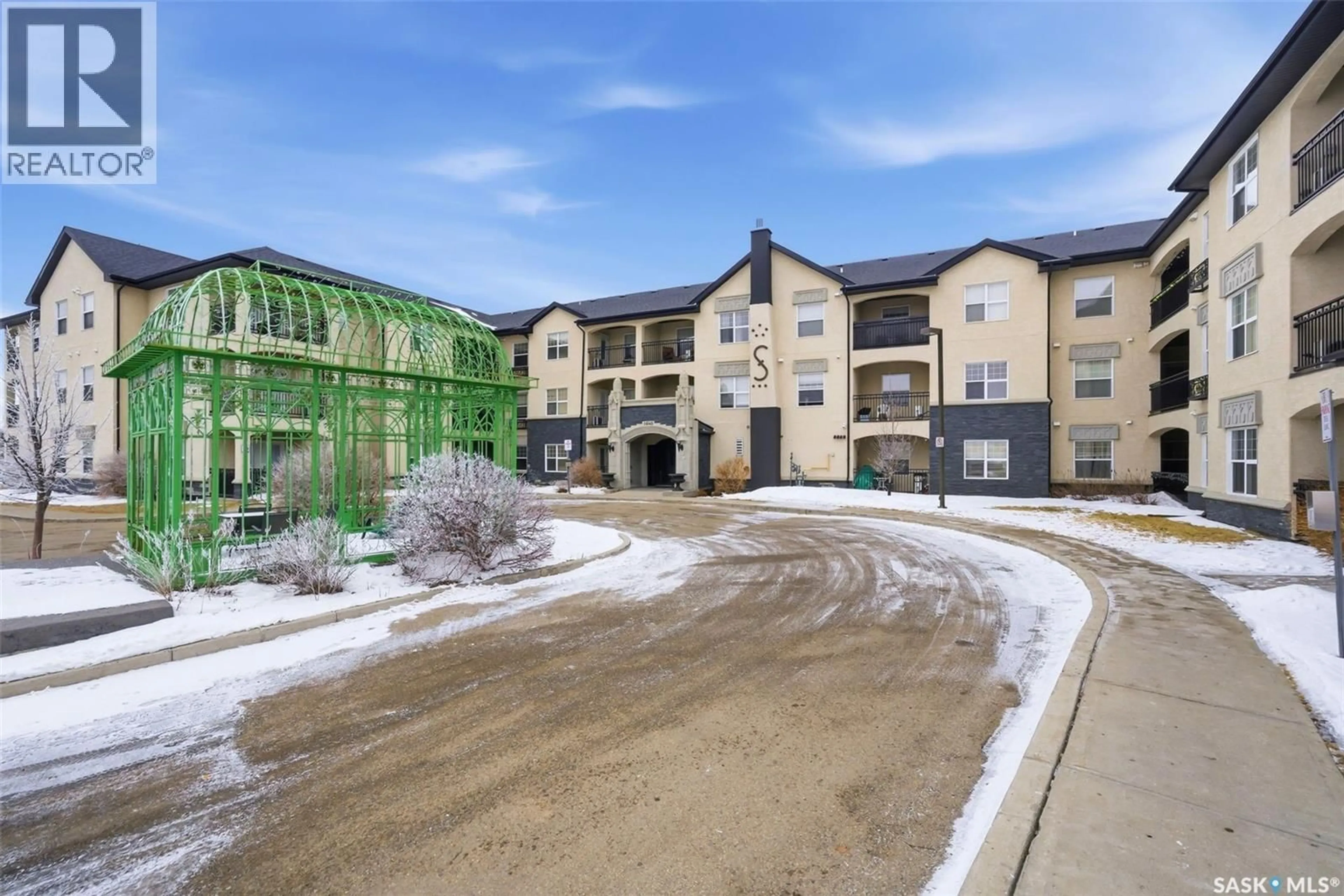 Unknown for 317 1640 DAKOTA DRIVE, Regina Saskatchewan S4Z0A4