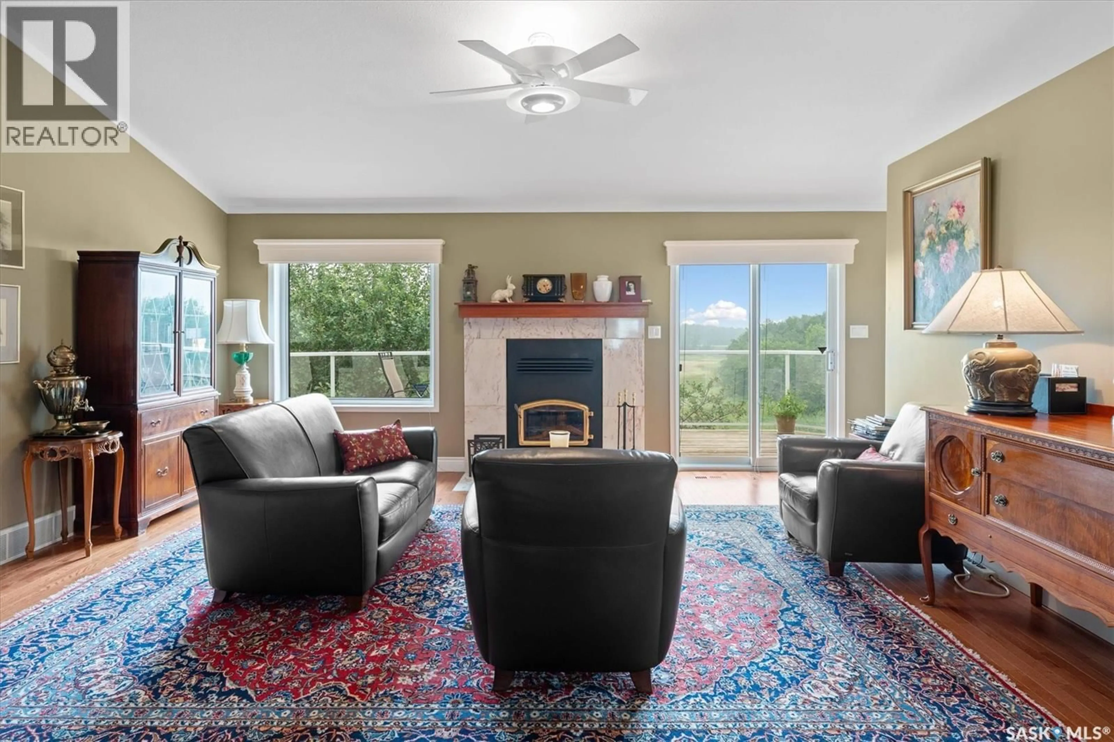 Living room with furniture, unknown for 103 WILLOW ROAD, Aberdeen Rm No. 373 Saskatchewan S0K0A0