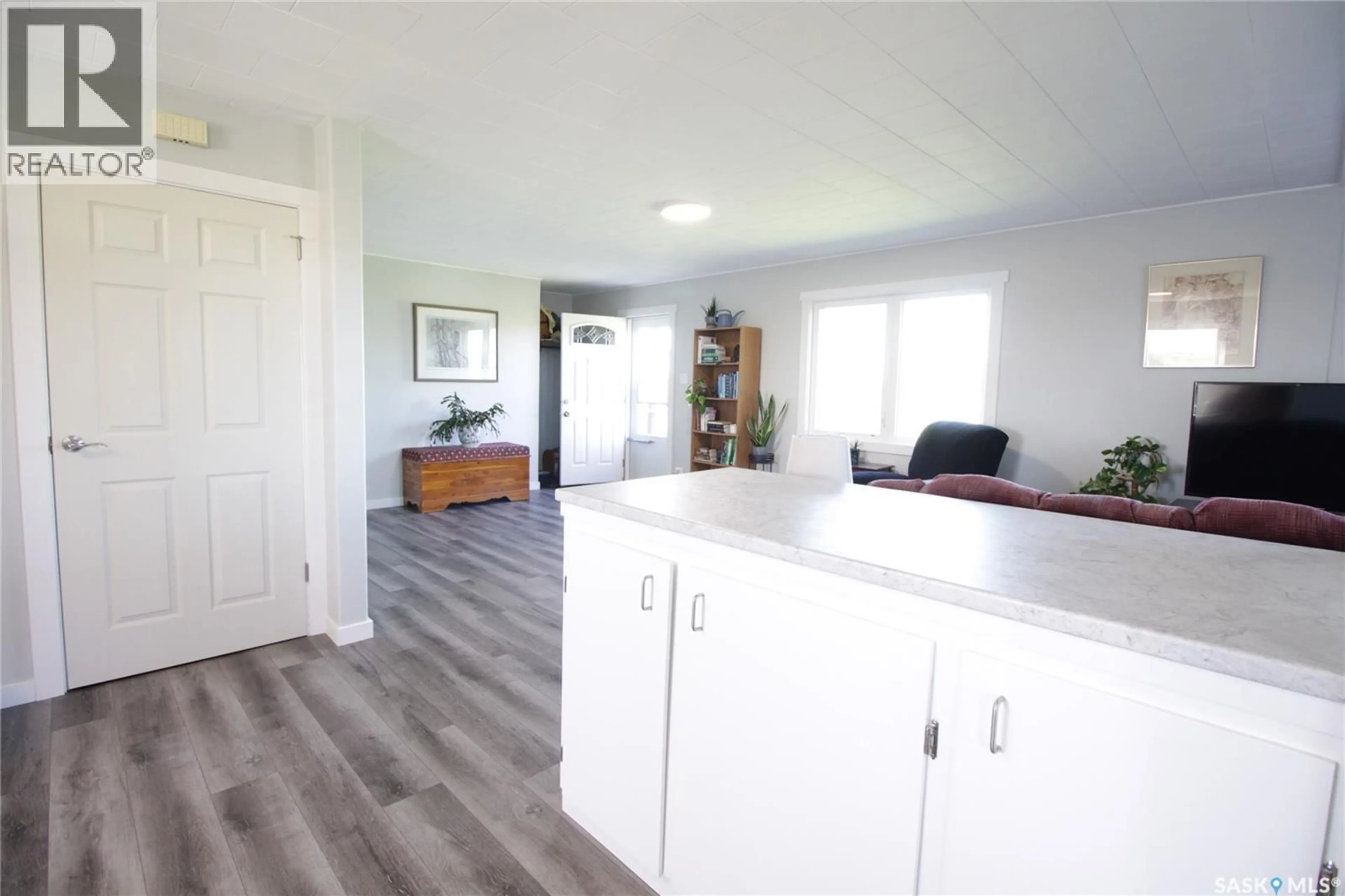 Open concept kitchen, unknown for AFFLECK ACREAGE, Moosomin Rm No. 121 Saskatchewan S0G3N0