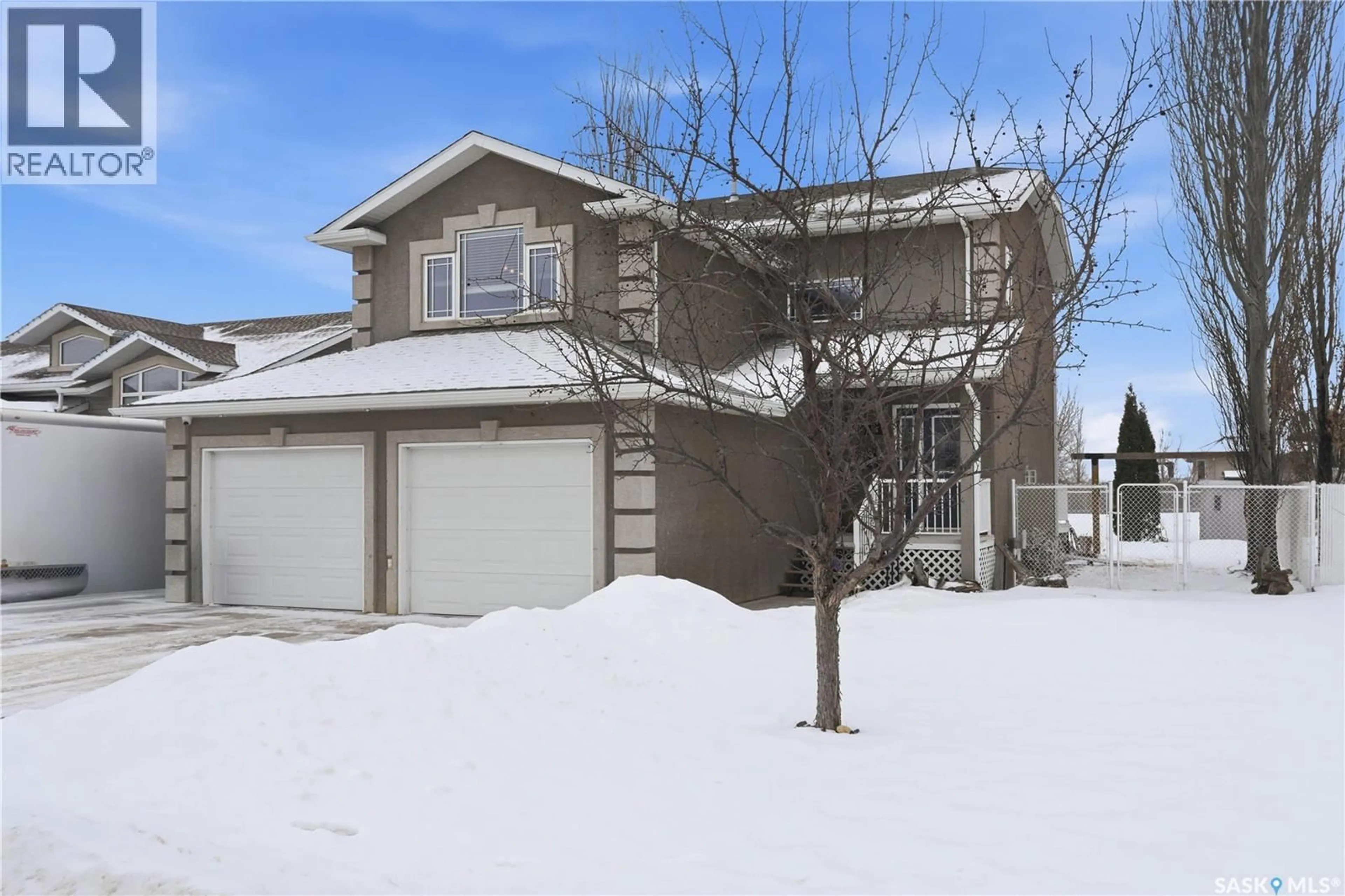 Home with vinyl exterior material, street for 51 15TH STREET, Battleford Saskatchewan S0M0E0