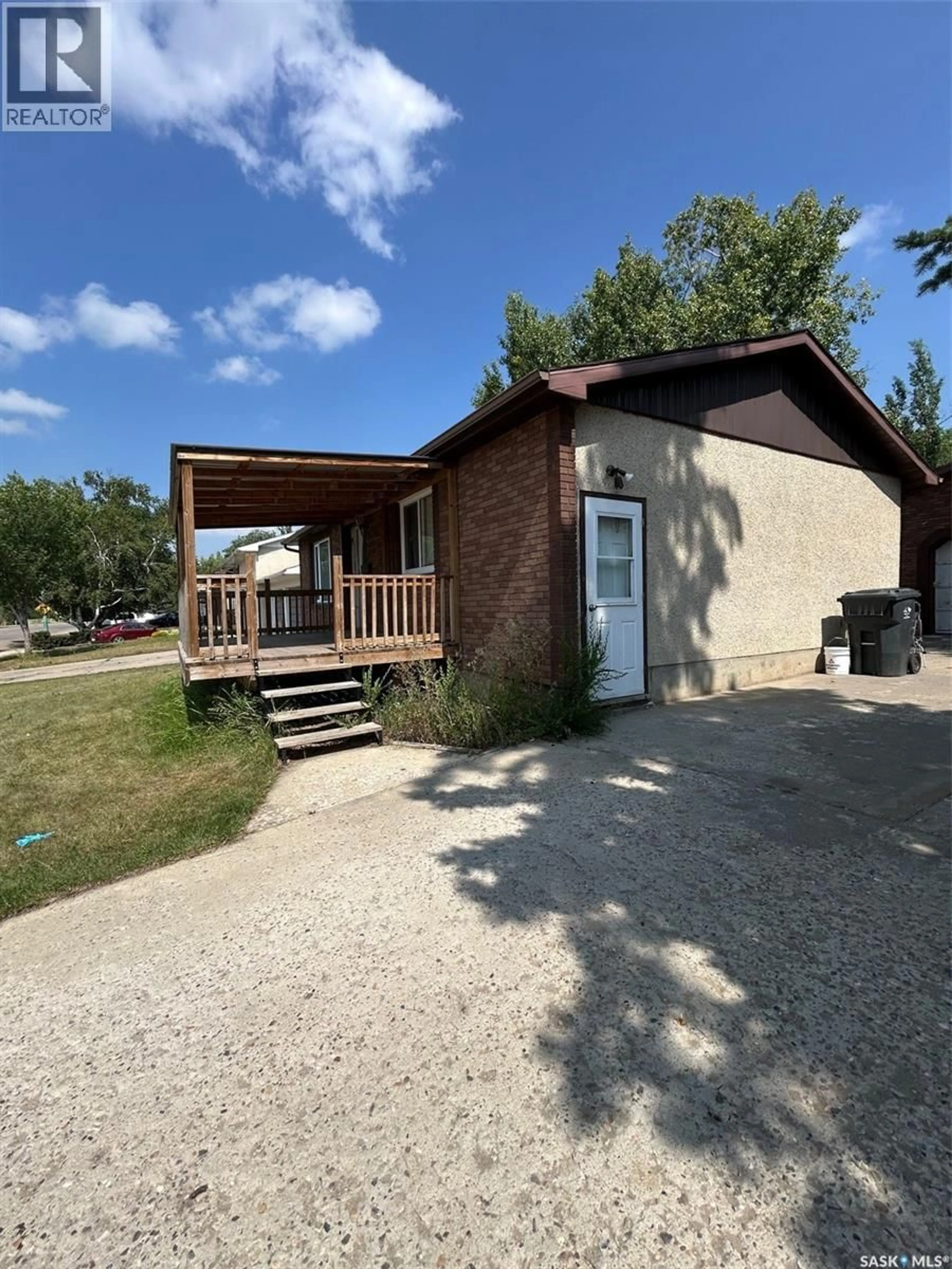 A pic from outside/outdoor area/front of a property/back of a property/a pic from drone, street for 1822 110TH STREET, North Battleford Saskatchewan S9A2Z7