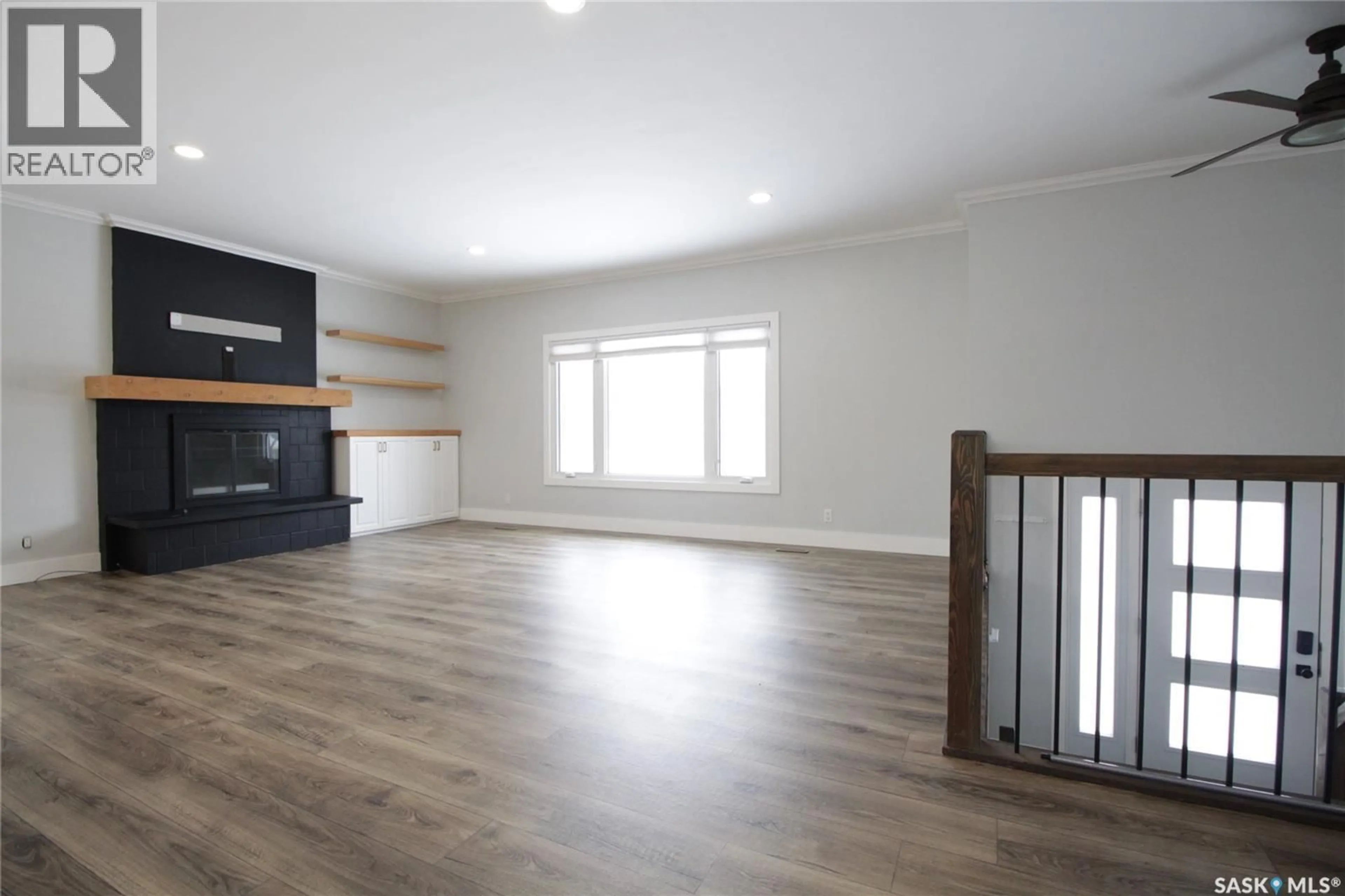 A pic of a room for 5 SOURIS AVENUE, Redvers Saskatchewan S0C2H0