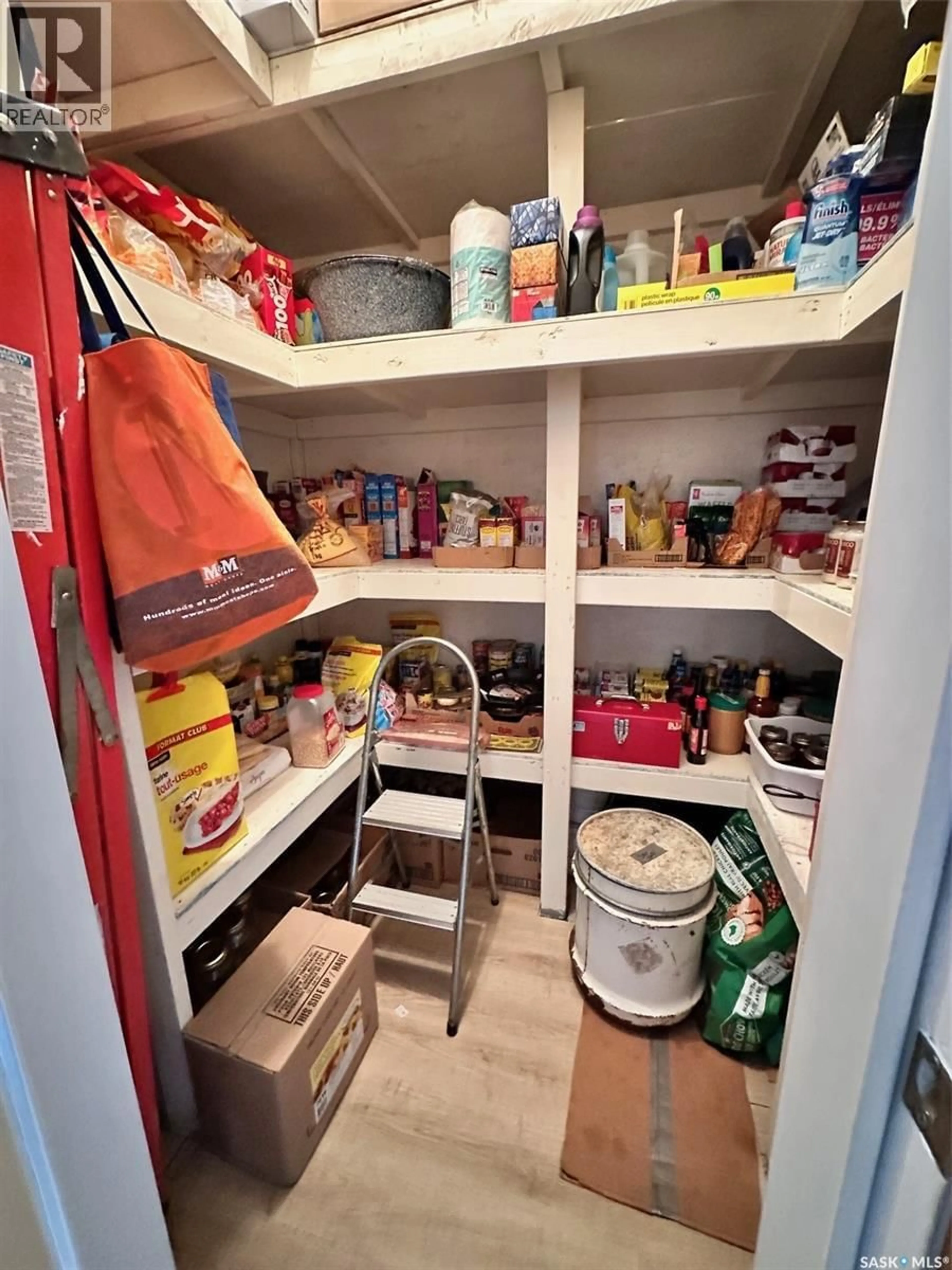 Standard kitchen, unknown for ARMSTRONG ACREAGE, Spiritwood Rm No. 496 Saskatchewan S0J0L0