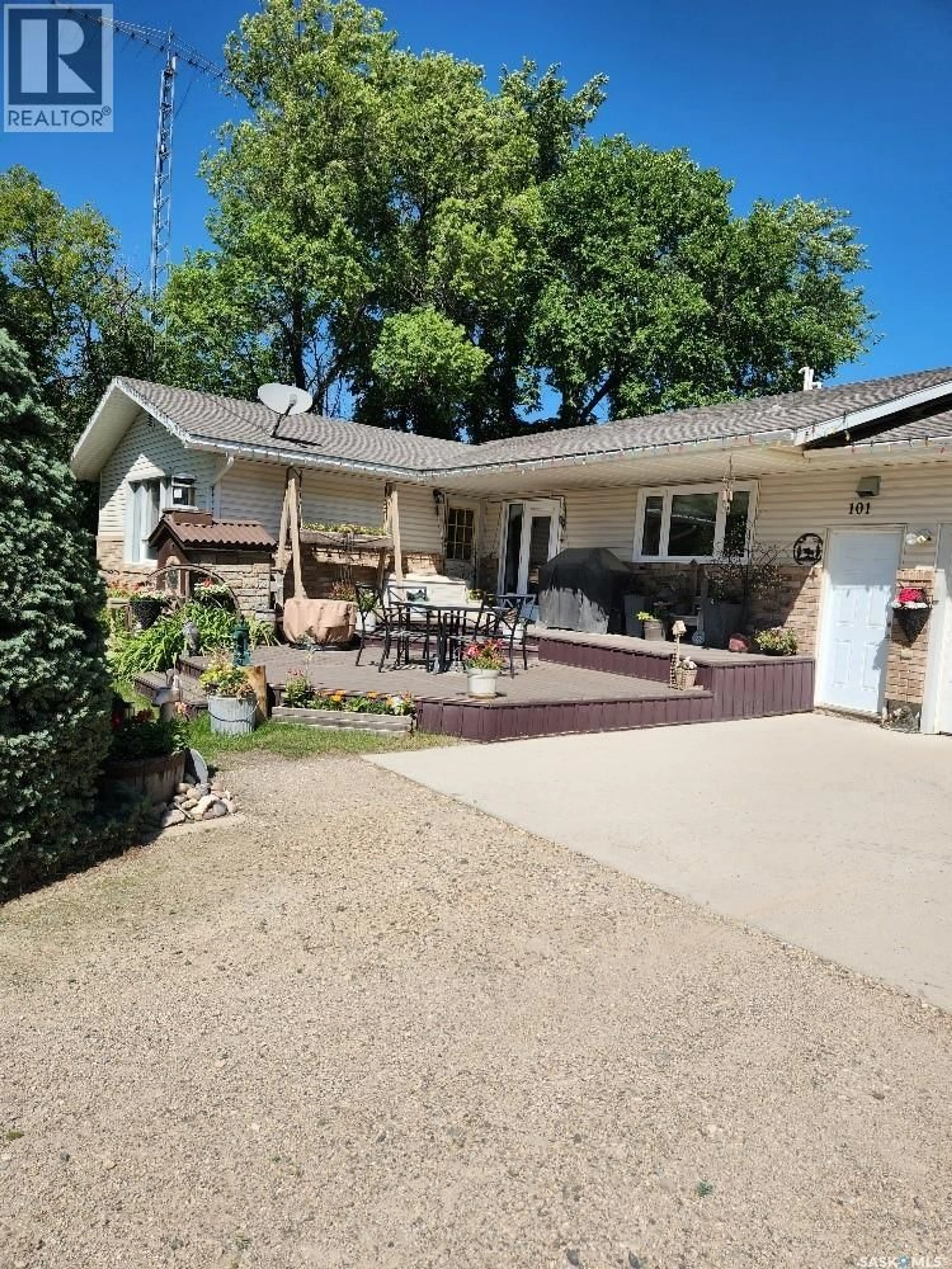 A pic from outside/outdoor area/front of a property/back of a property/a pic from drone, street for 101 DOEPKER AVENUE, Annaheim Saskatchewan S0K0G0
