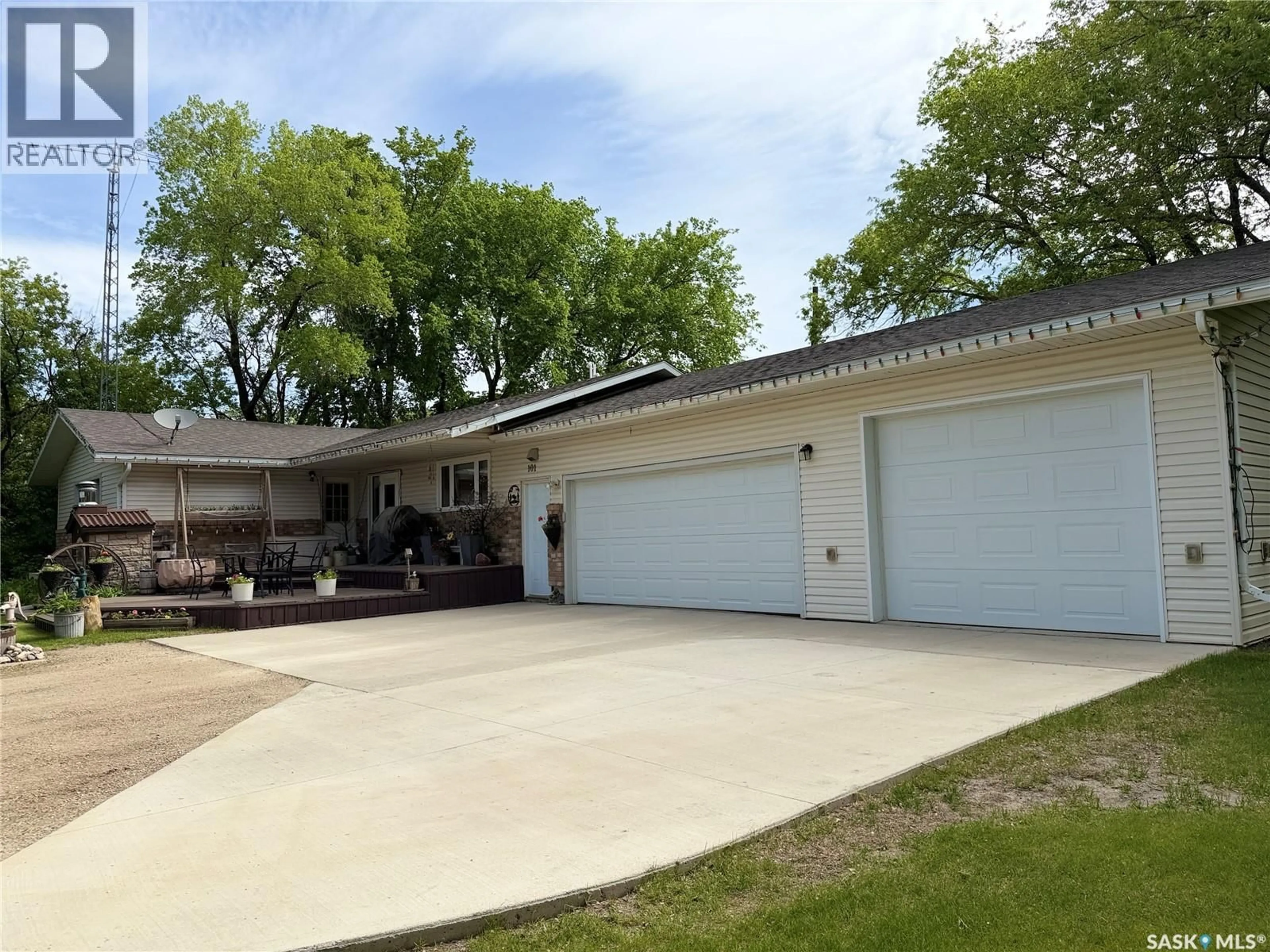 Unknown for 101 DOEPKER AVENUE, Annaheim Saskatchewan S0K0G0