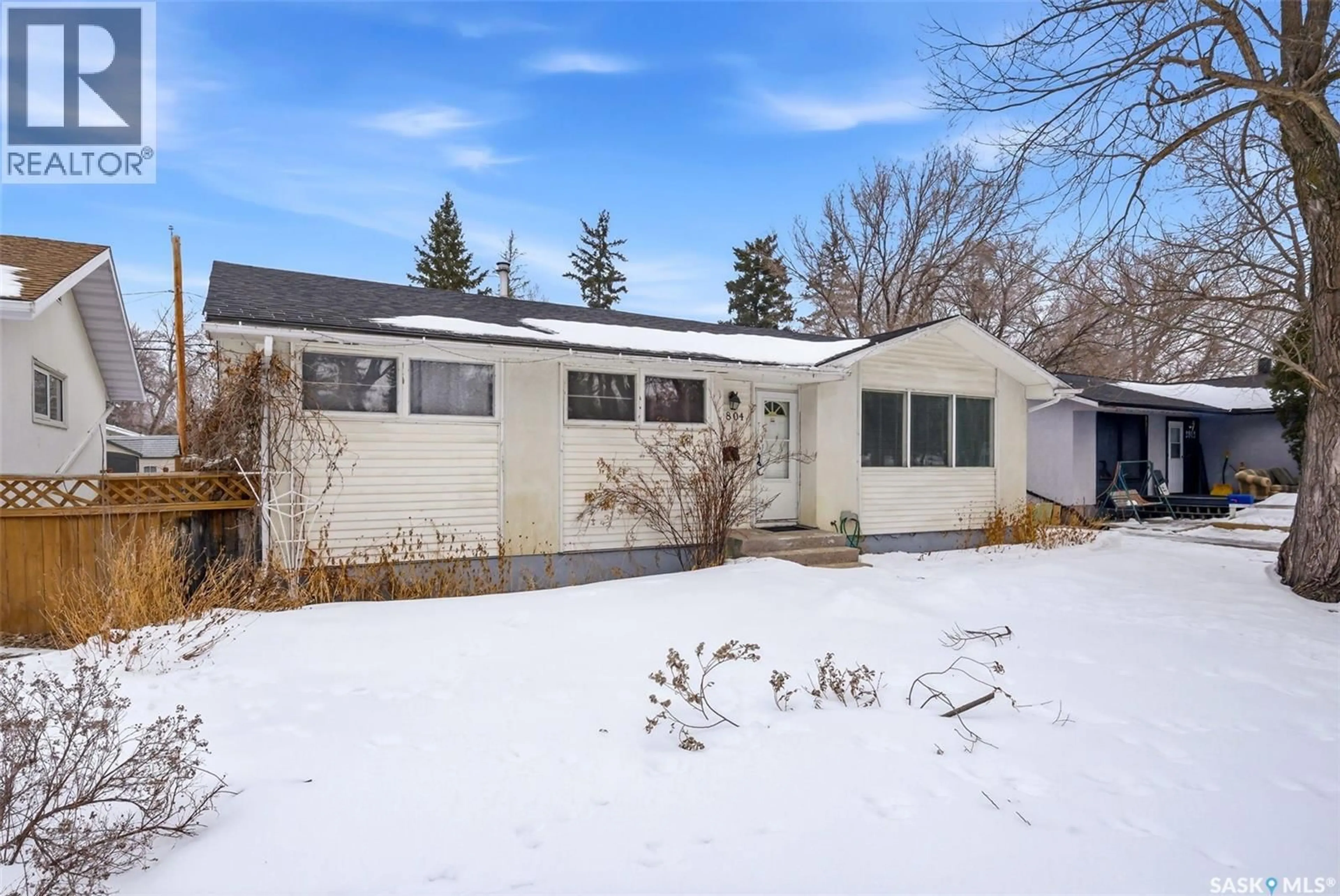 Home with vinyl exterior material, street for 2804 GRANT ROAD, Regina Saskatchewan S4S5G2