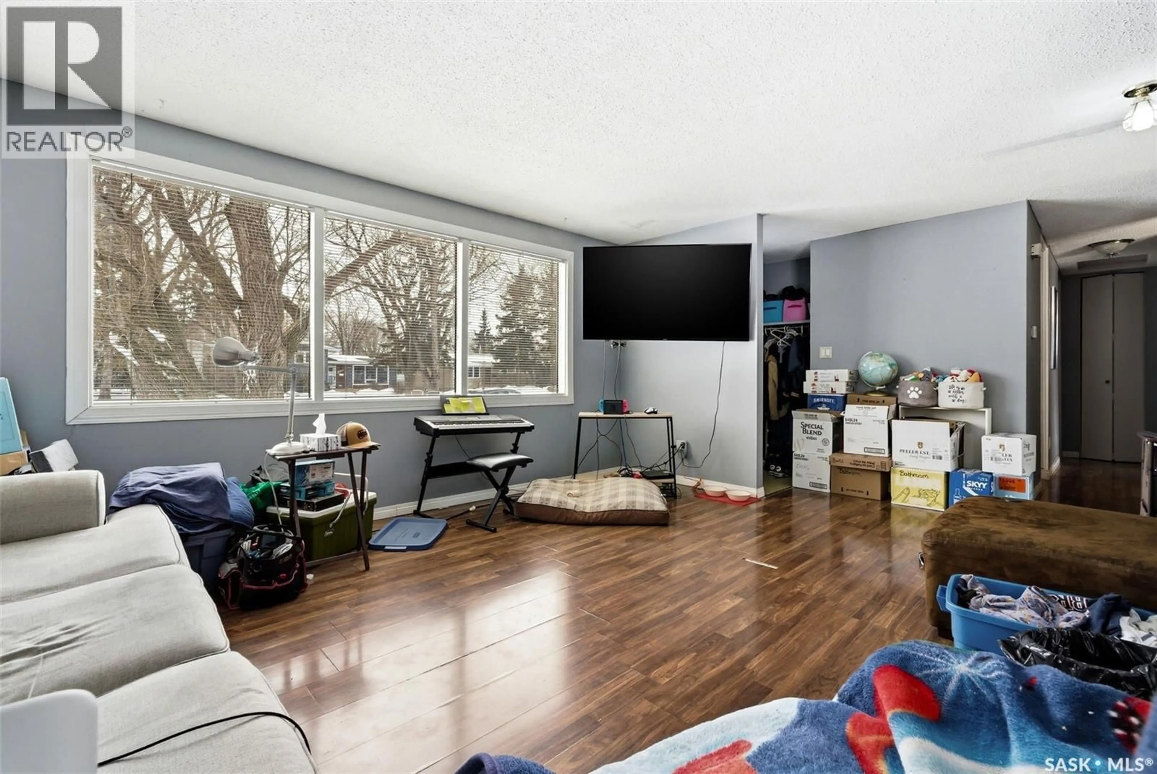 A pic of a room for 2804 GRANT ROAD, Regina Saskatchewan S4S5G2