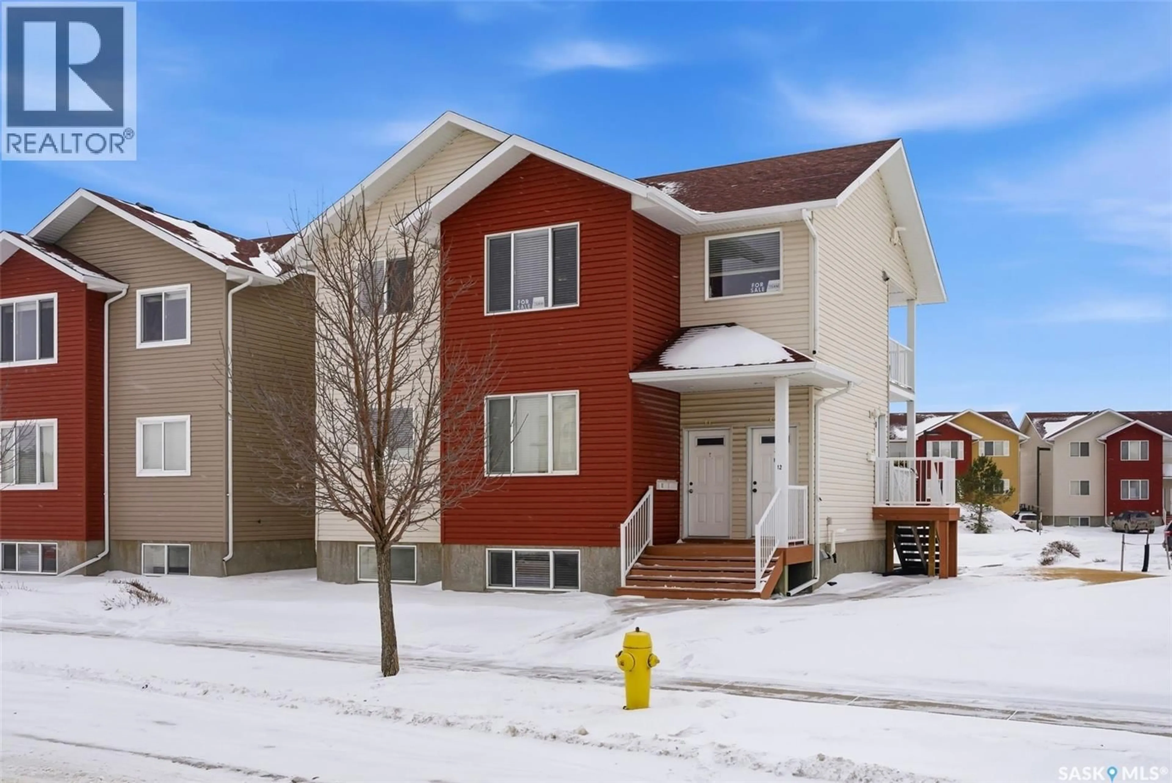 Home with vinyl exterior material, street for 10 - 5004 JAMES HILL ROAD, Regina Saskatchewan S4W0E8