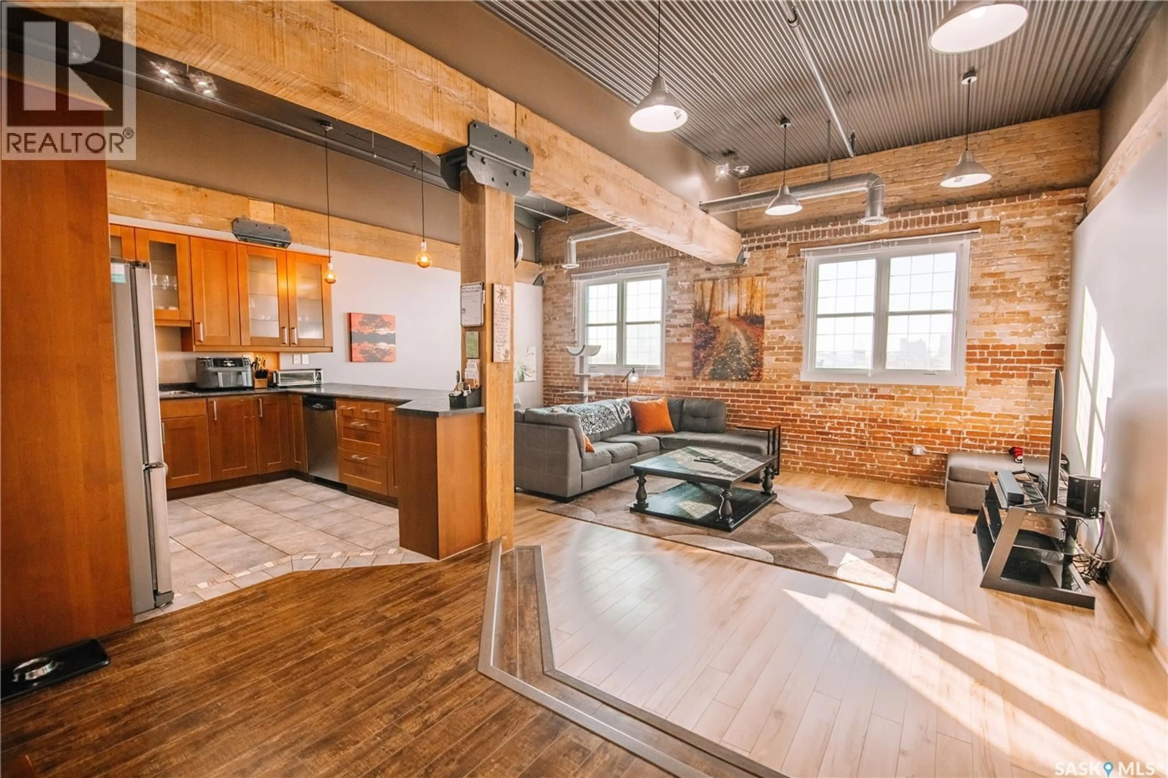 Open concept kitchen, unknown for 304 1170 BROAD STREET, Regina Saskatchewan S4R1X2