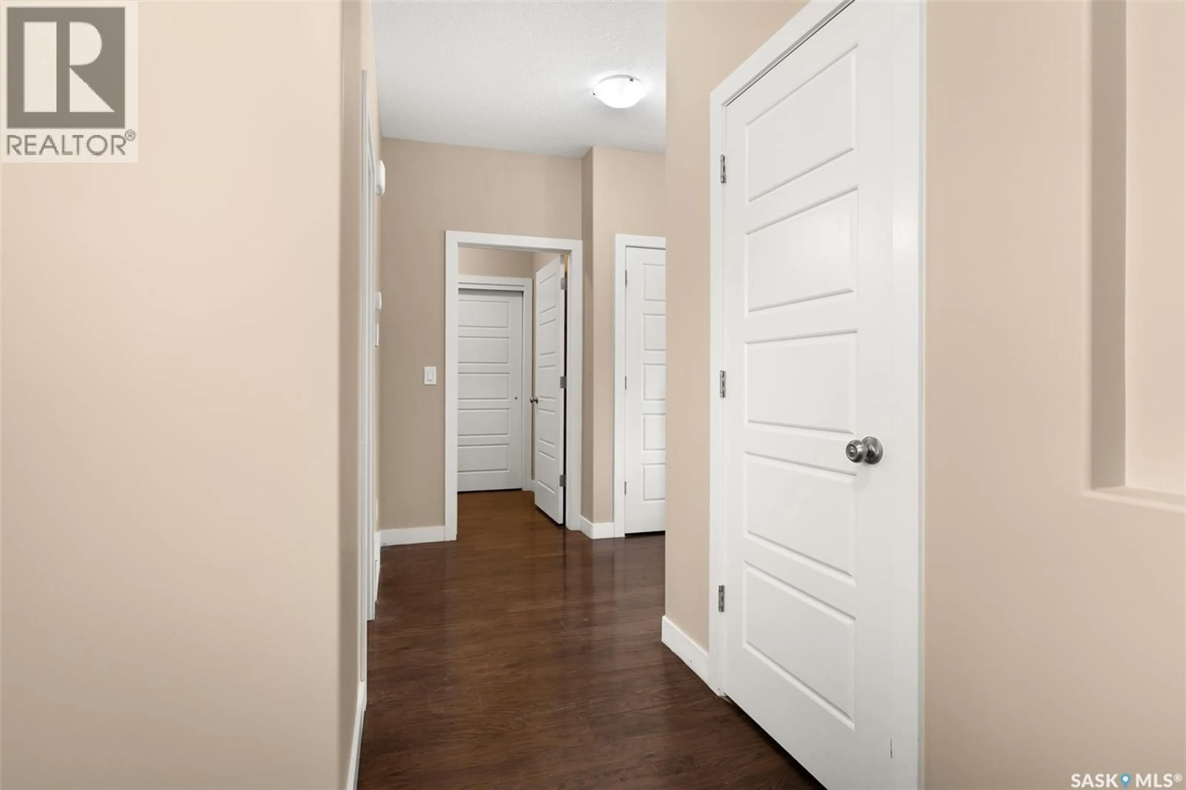 Indoor entryway for 4733 GREEN VIEW CRESCENT, Regina Saskatchewan S4V3L2