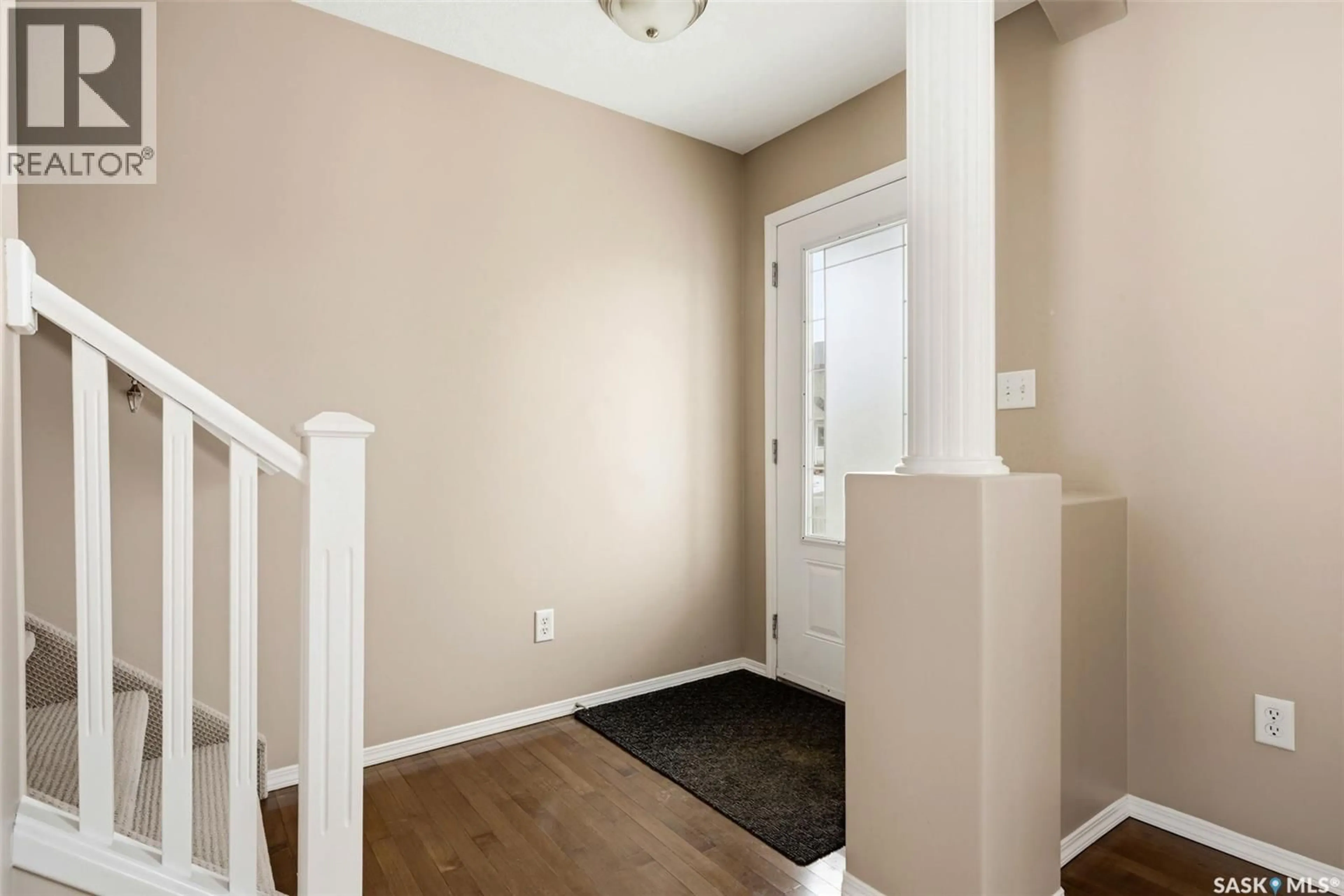 Indoor entryway for 75 4500 CHILD AVENUE, Regina Saskatchewan S4X0B1