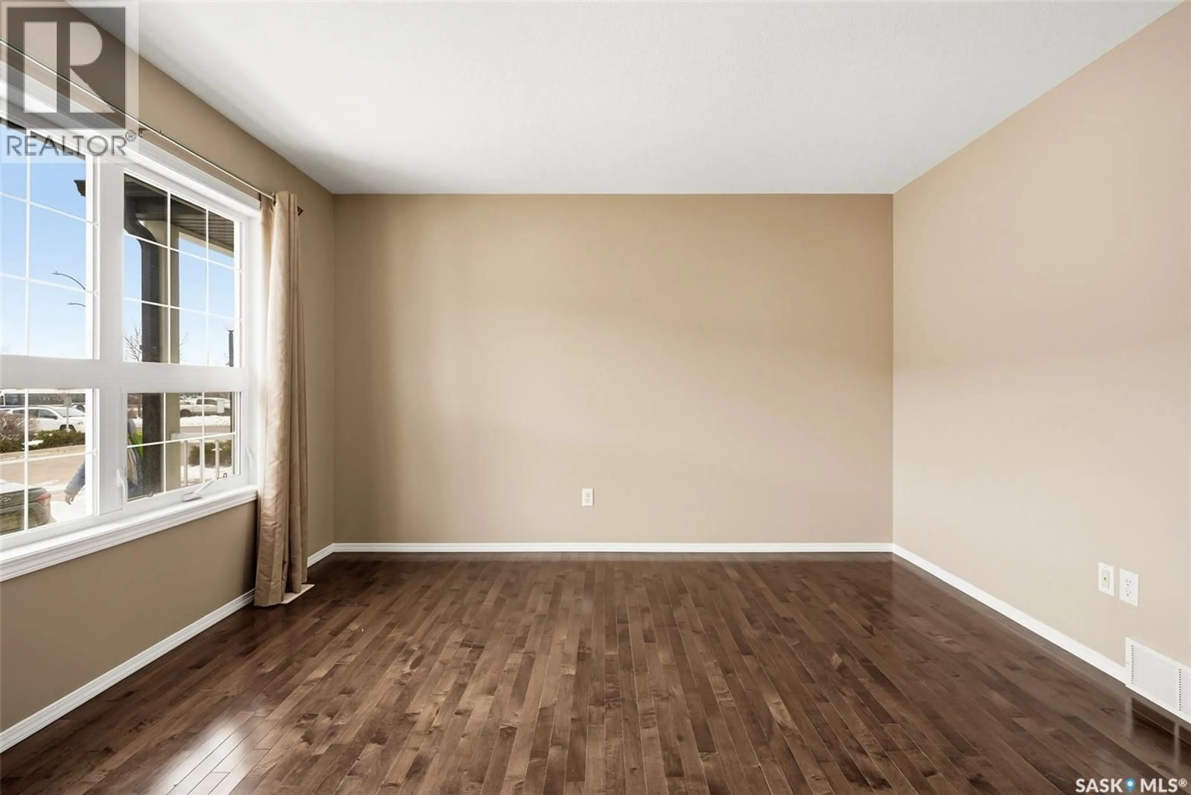 A pic of a room for 75 4500 CHILD AVENUE, Regina Saskatchewan S4X0B1