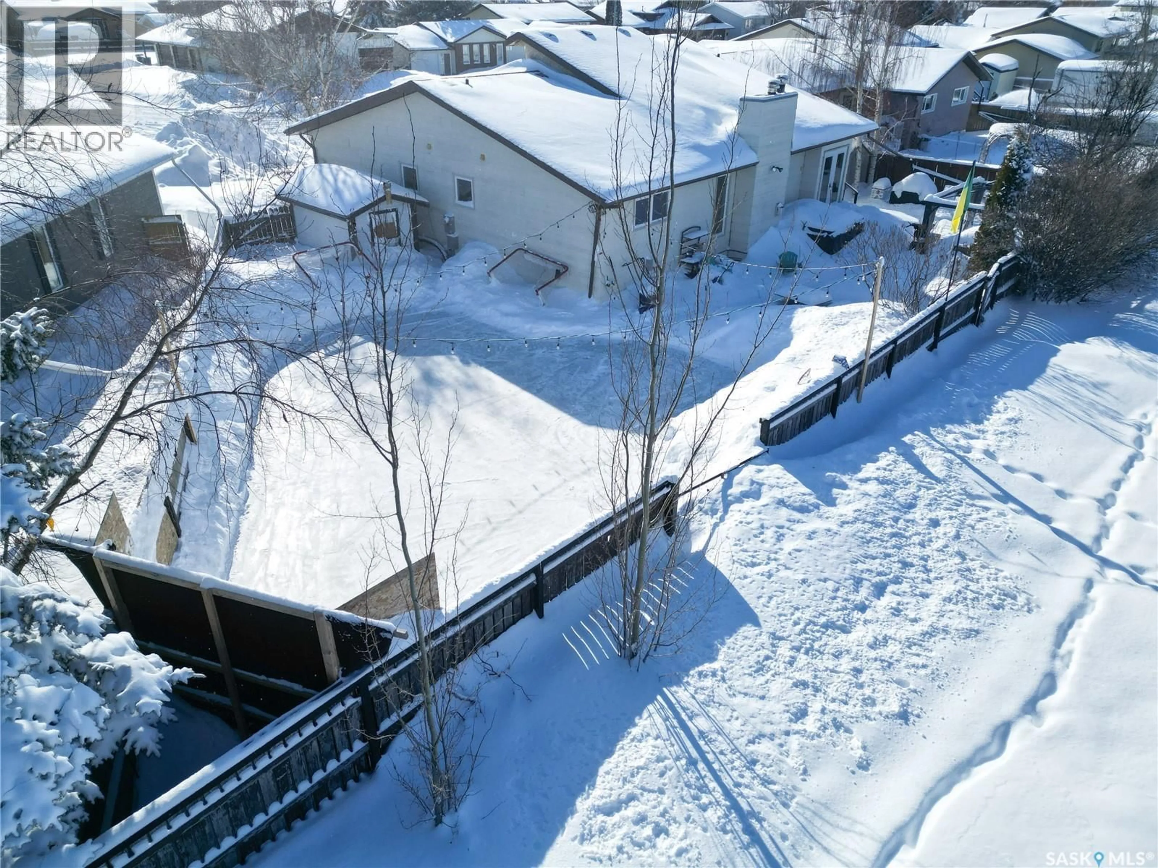 A pic from outside/outdoor area/front of a property/back of a property/a pic from drone, street for 26 BARNES CRESCENT, Humboldt Saskatchewan S0K2A0