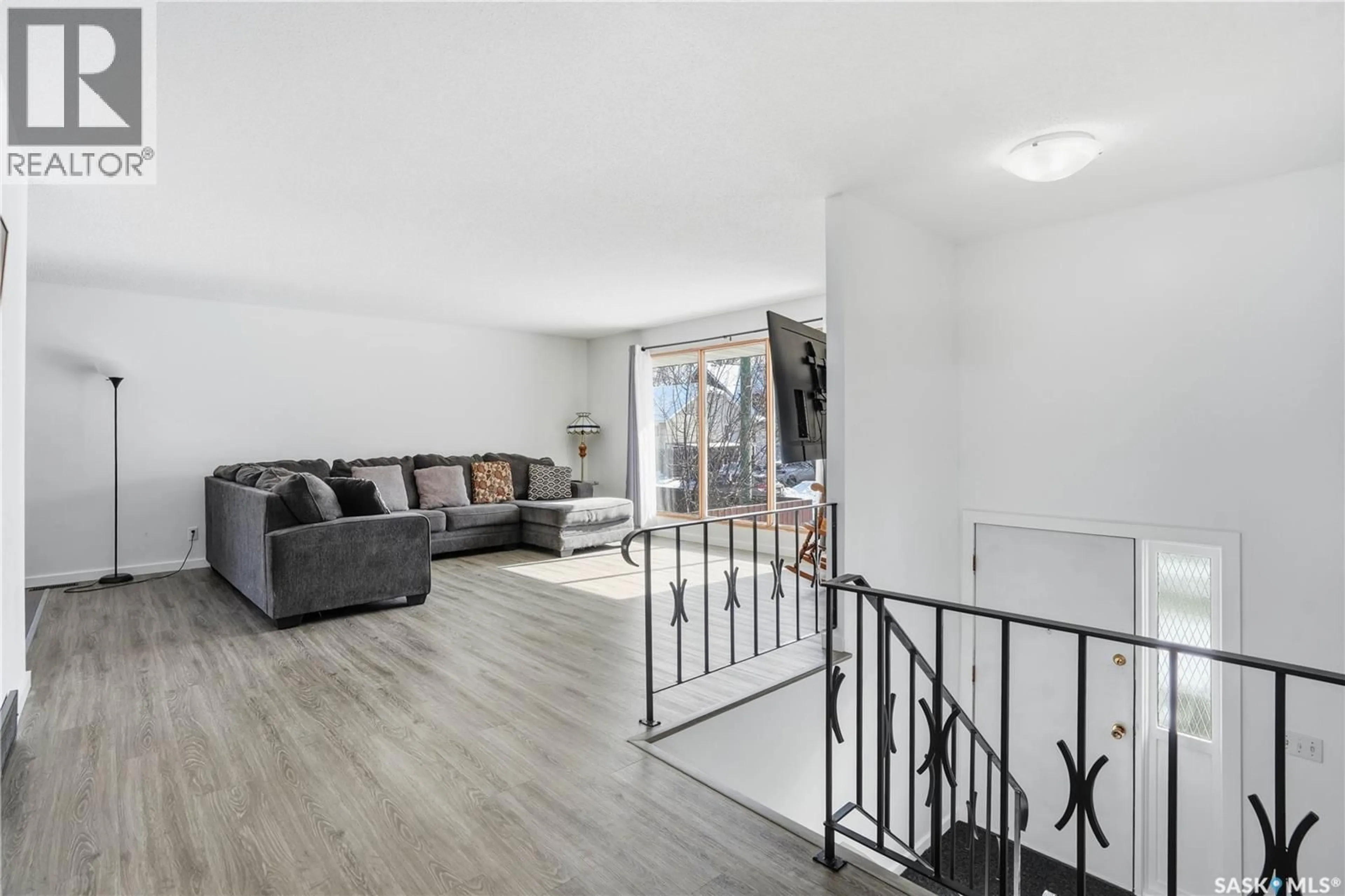 Unknown for 180 SASKATCHEWAN STREET, Moose Jaw Saskatchewan S6H6L8