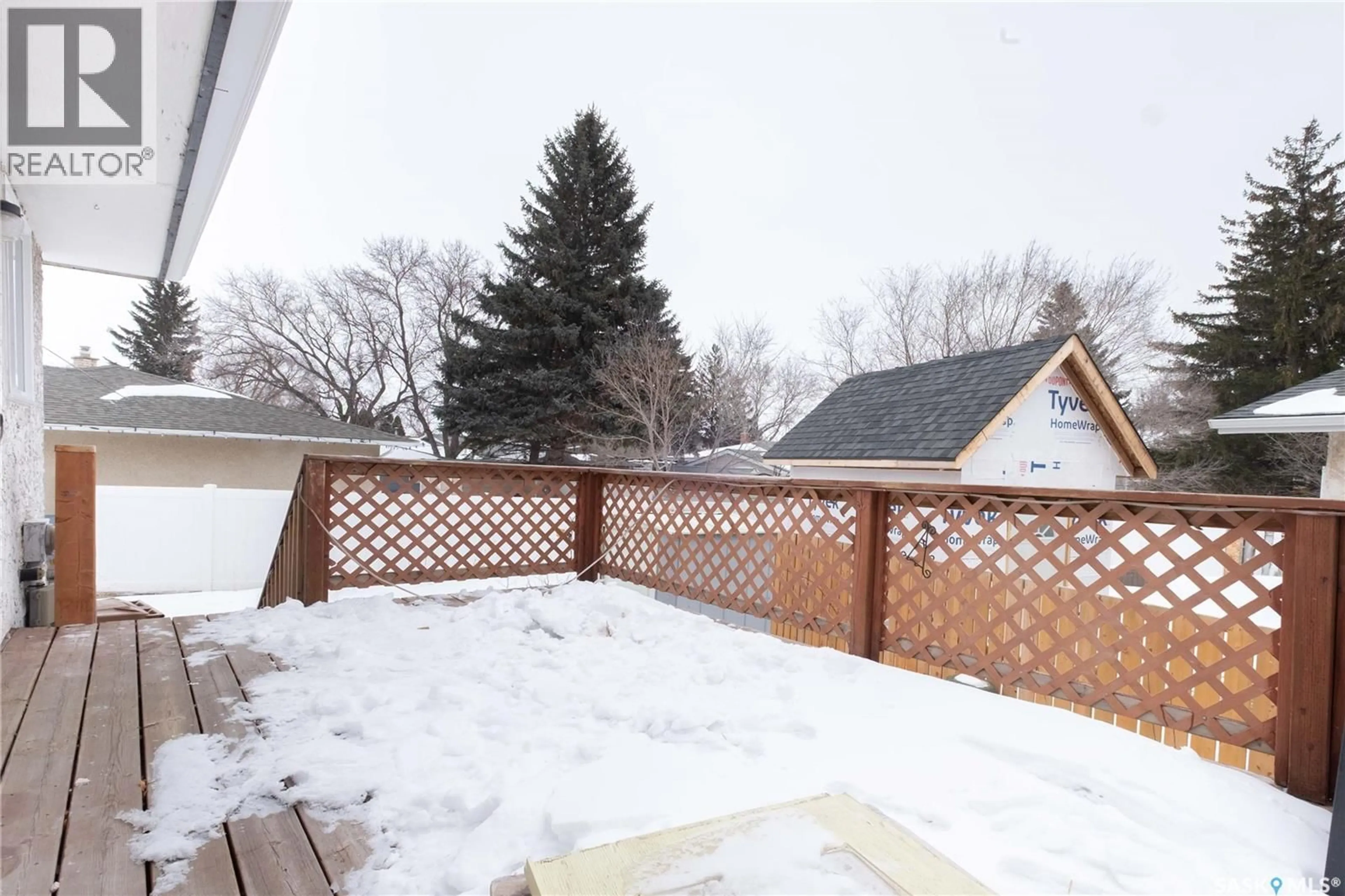 Patio, mountain view for 263 FAIRVIEW ROAD, Regina Saskatchewan S4R5V1