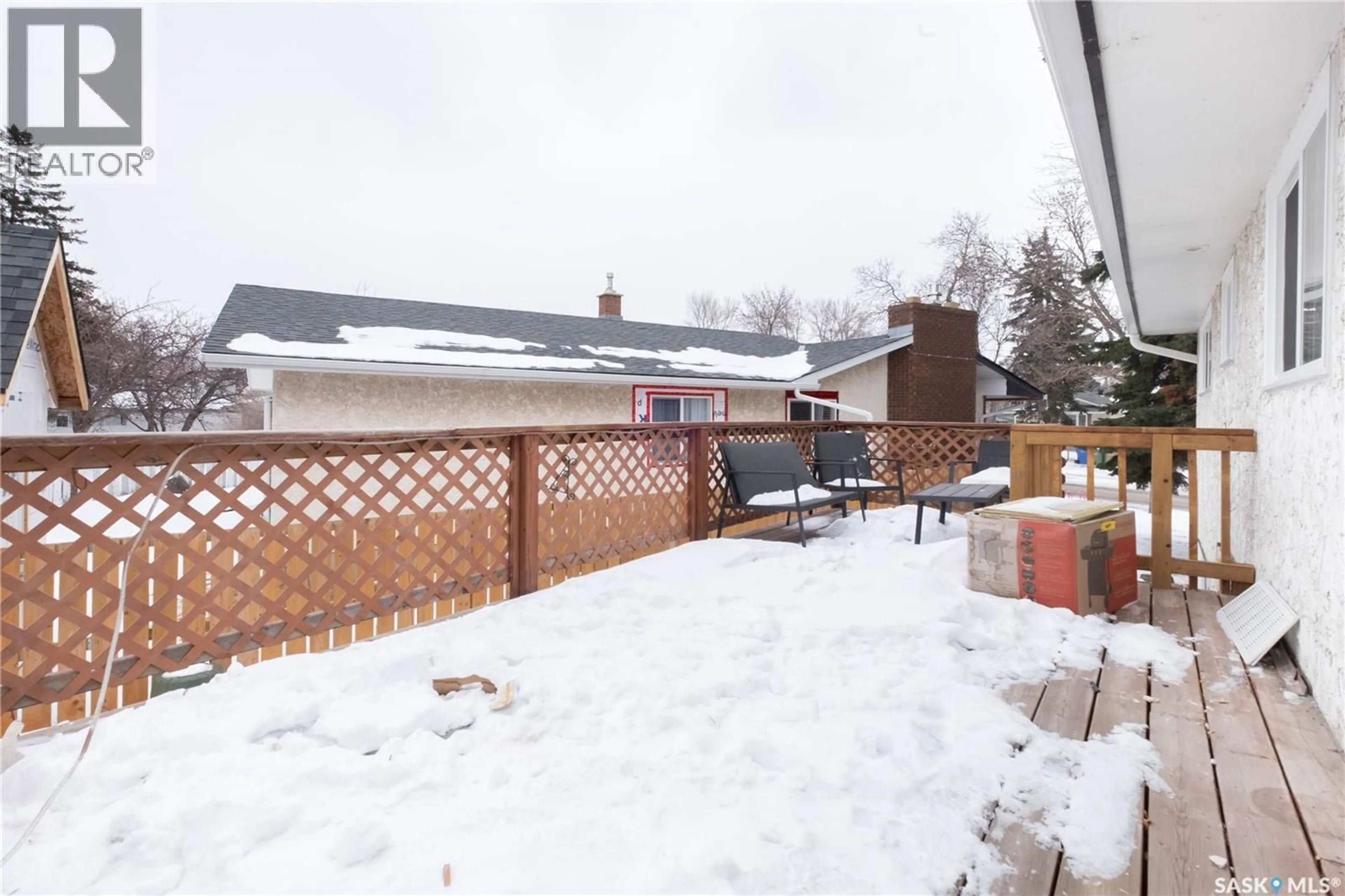 Patio, unknown for 263 FAIRVIEW ROAD, Regina Saskatchewan S4R5V1