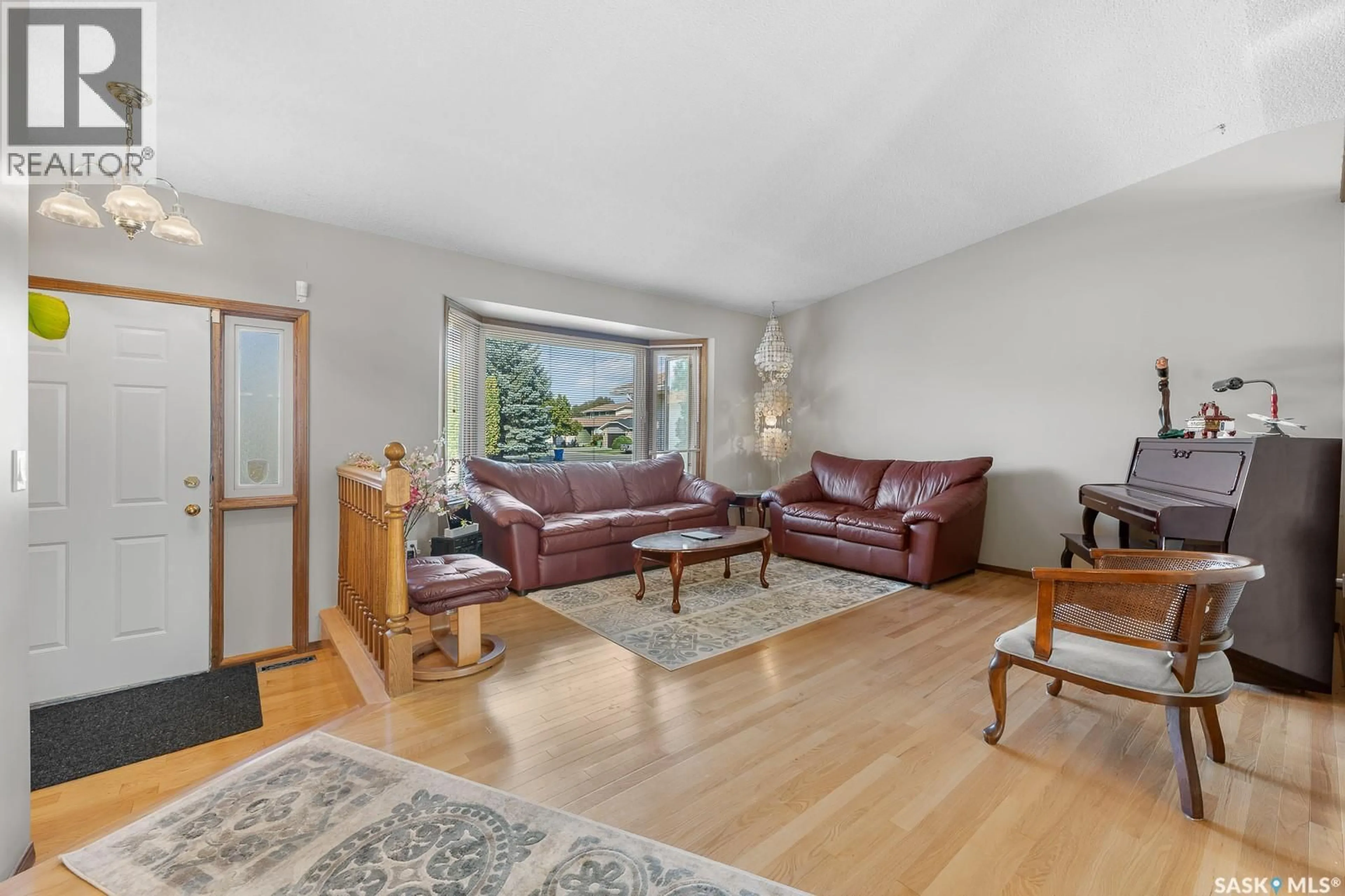 Living room with furniture, unknown for 3506 EDINBURGH DRIVE, Regina Saskatchewan S4V2H6