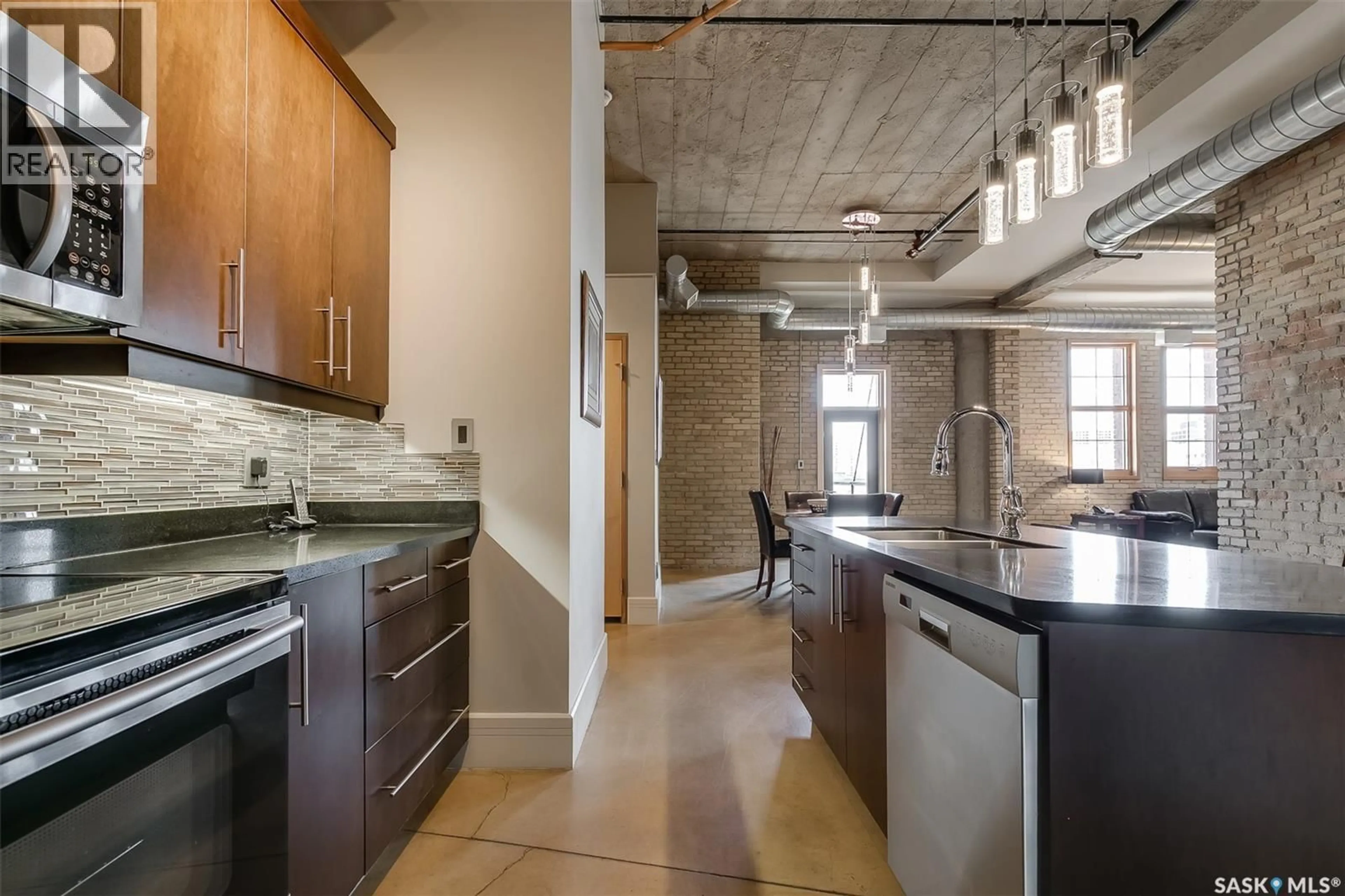 Unknown for 73 - 401 24TH STREET, Saskatoon Saskatchewan S7K1N9