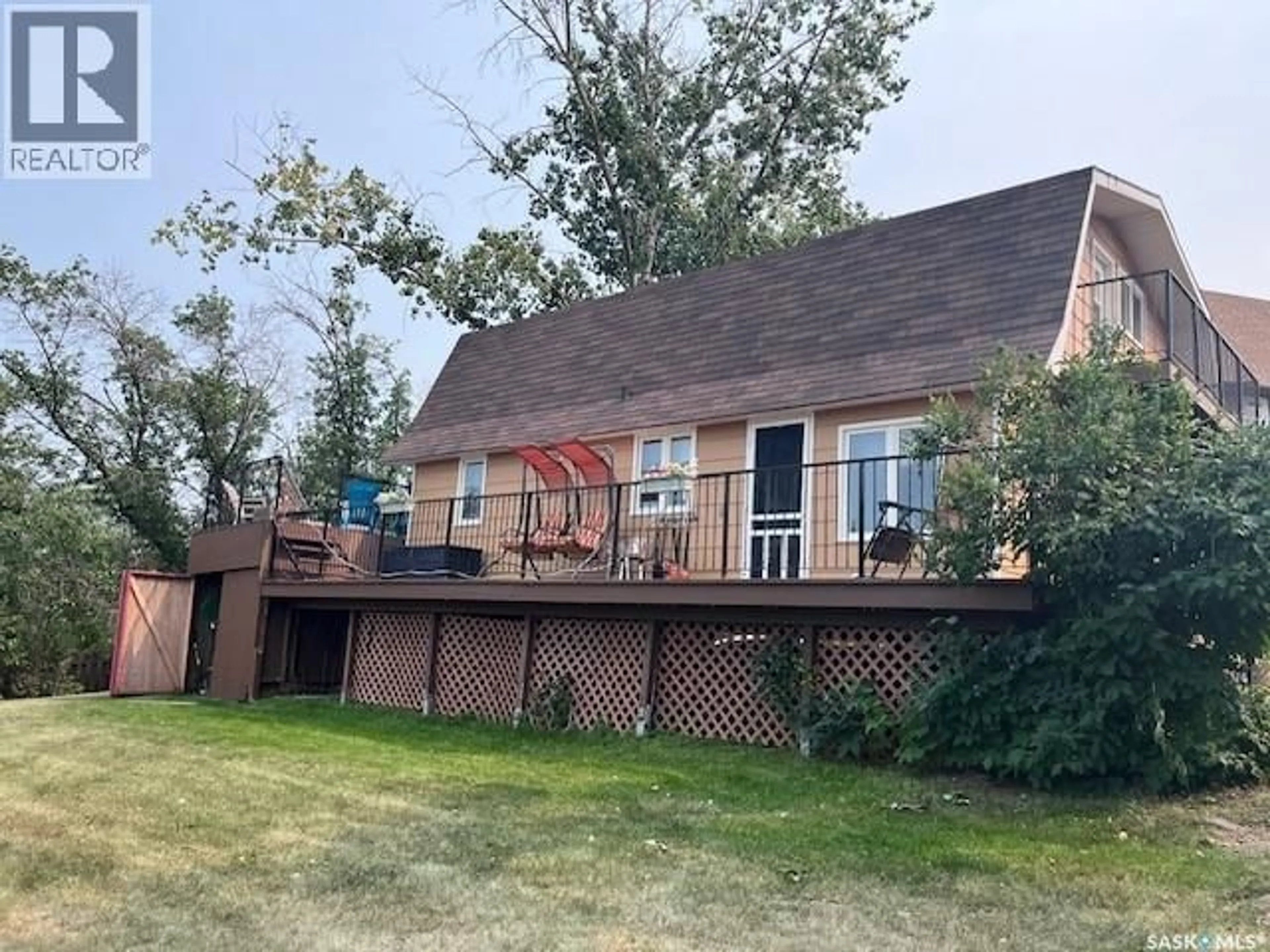 A pic from outside/outdoor area/front of a property/back of a property/a pic from drone, mountain view for 45 SNEDDEN CRESCENT, Maple Bush Rm No. 224 Saskatchewan S0H3P0